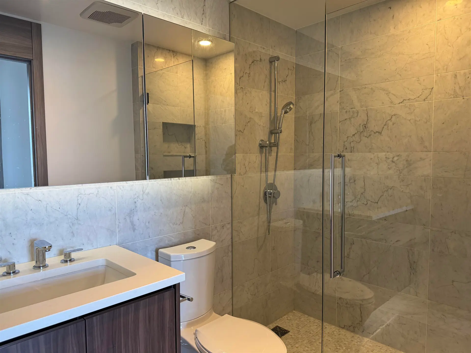 #3703 4720 Lougheed Highway - Image 10