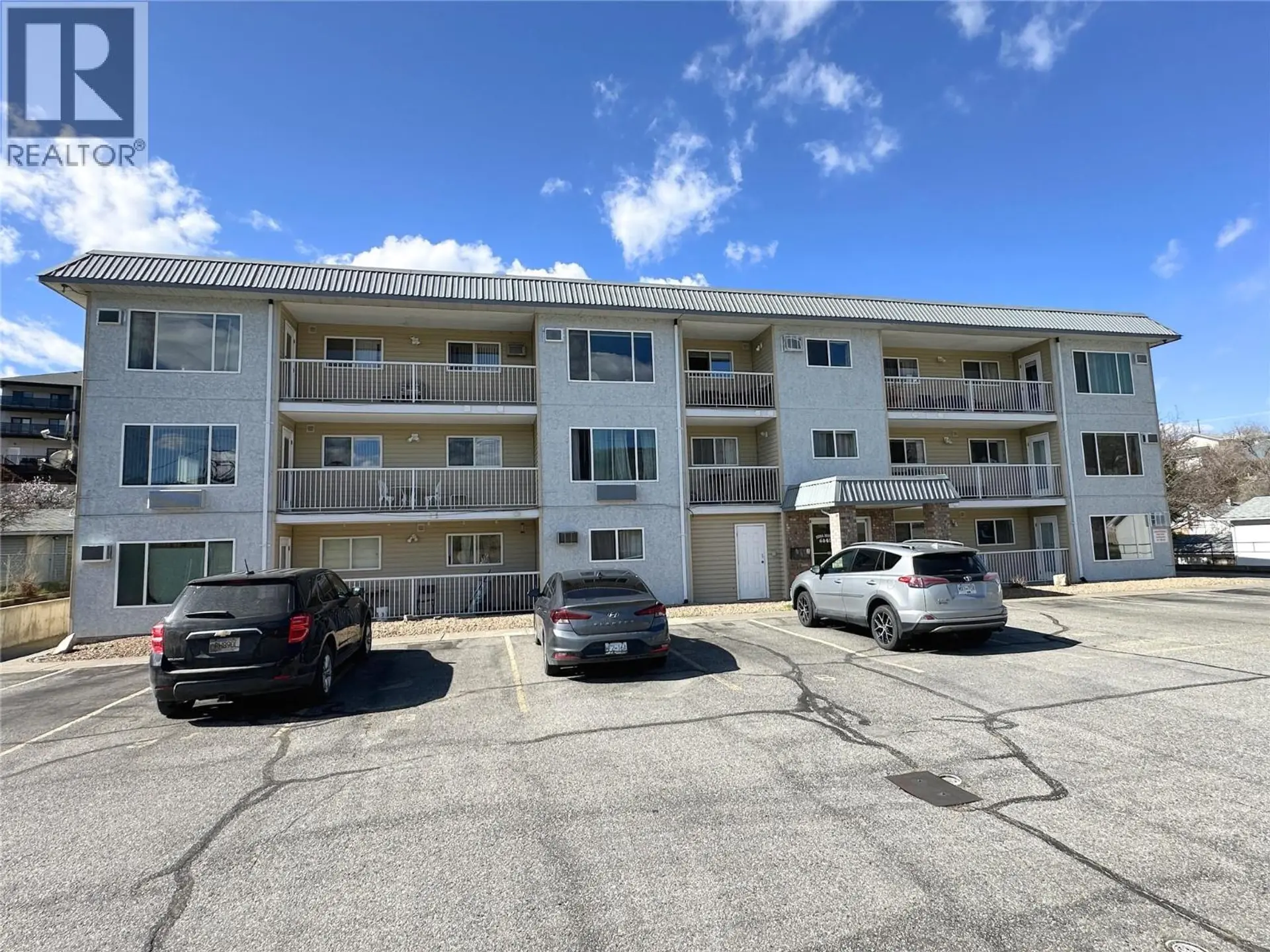 #208 6840 89TH Street - Image 16