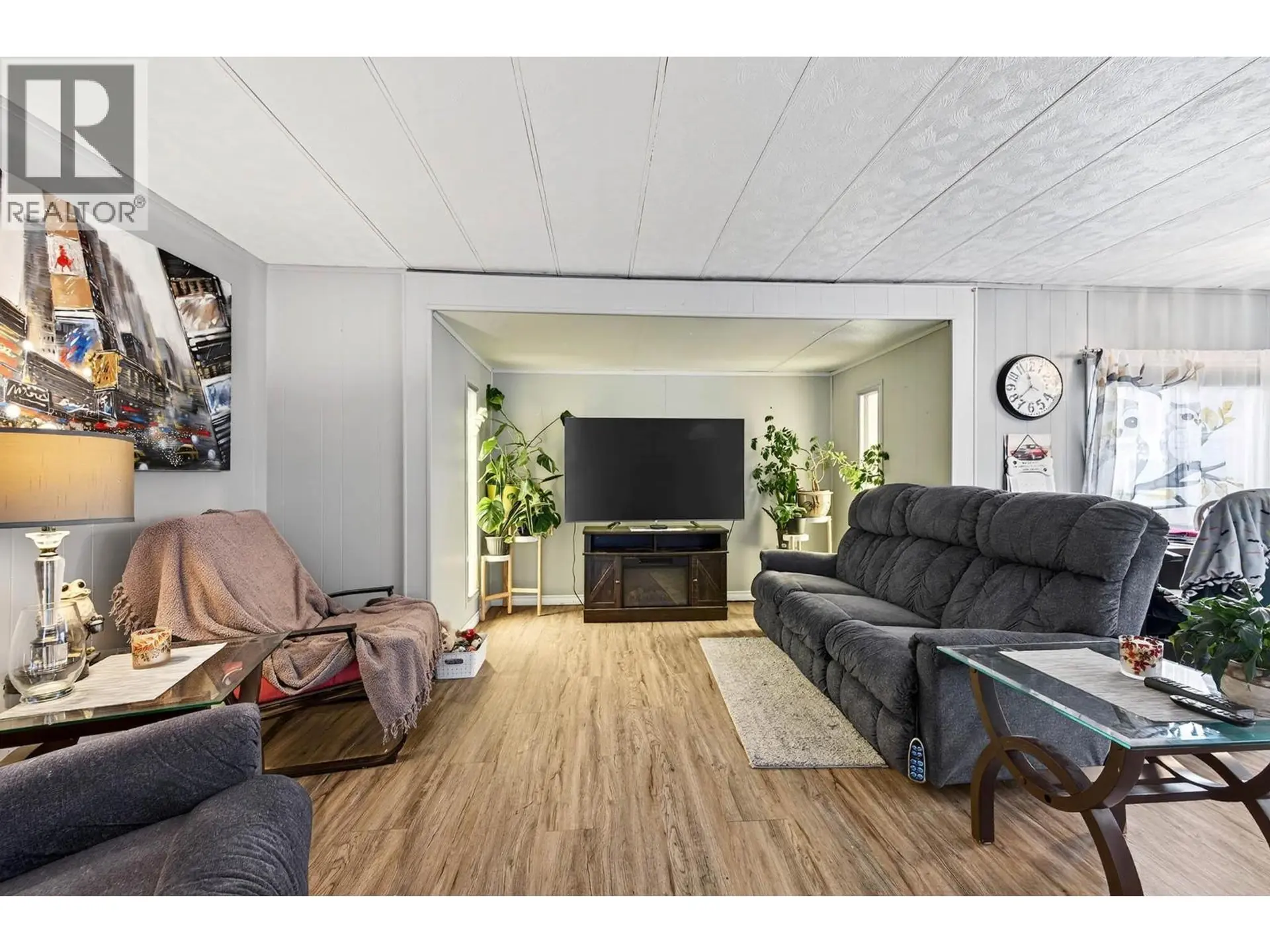 #37 1175 ROSE HILL Road - Image 9