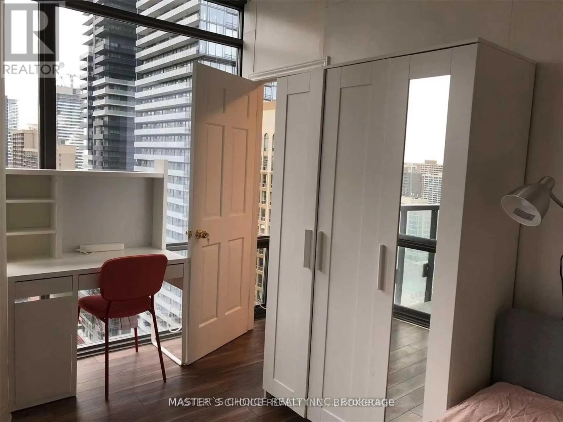 #2408 38 GRENVILLE STREET - Image 6