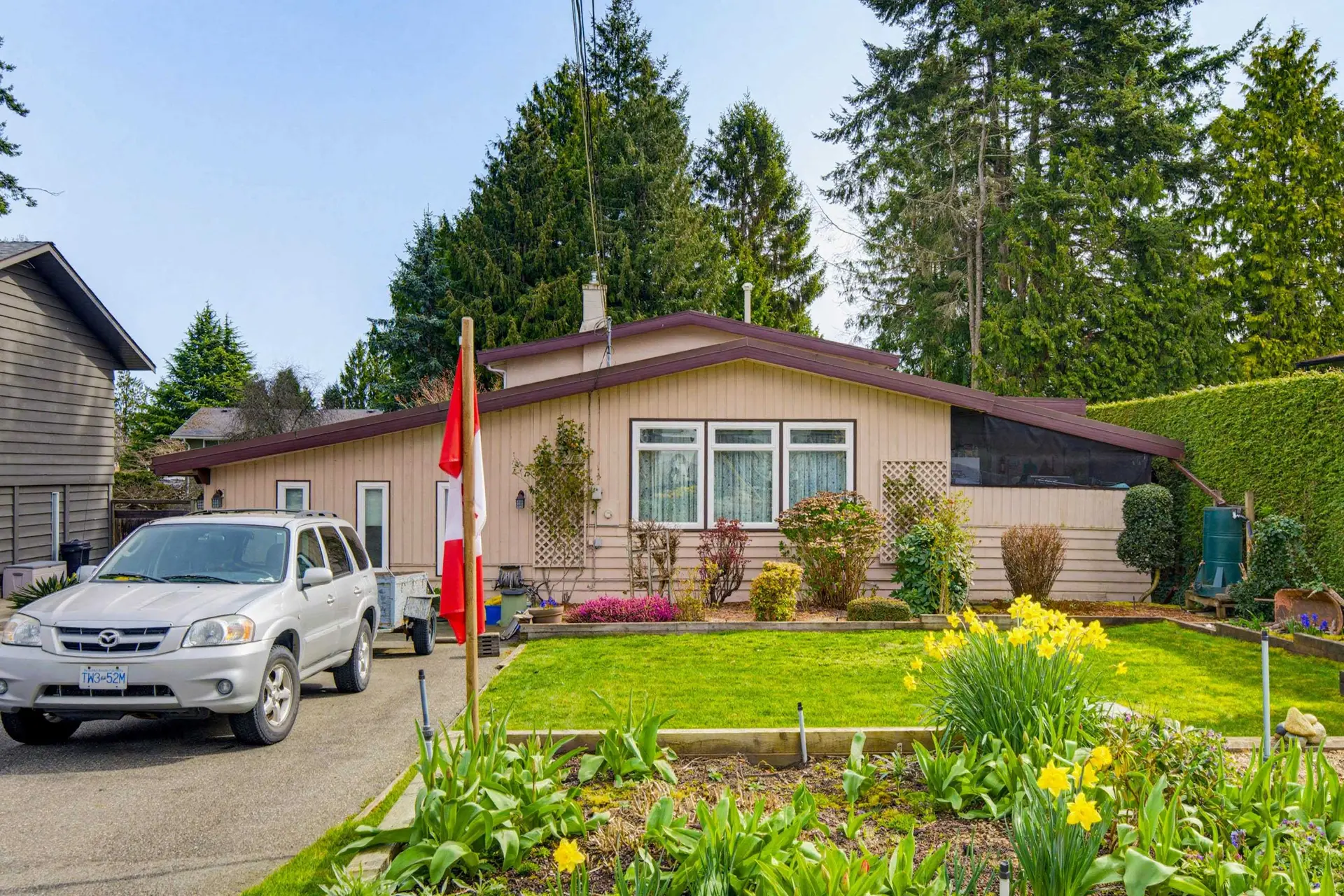 Property at 466 55 Street, Delta, BC