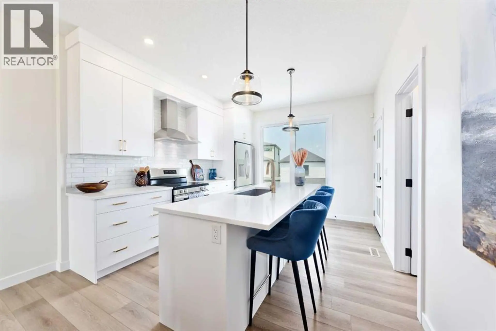 310 ALPINE BOULEVARD - Image 3