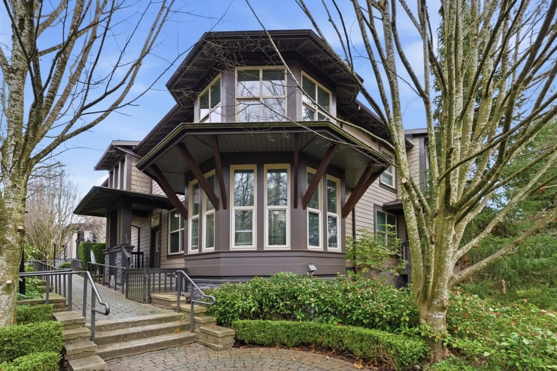 Property at 310 E 14th Street, North Vancouver, BC