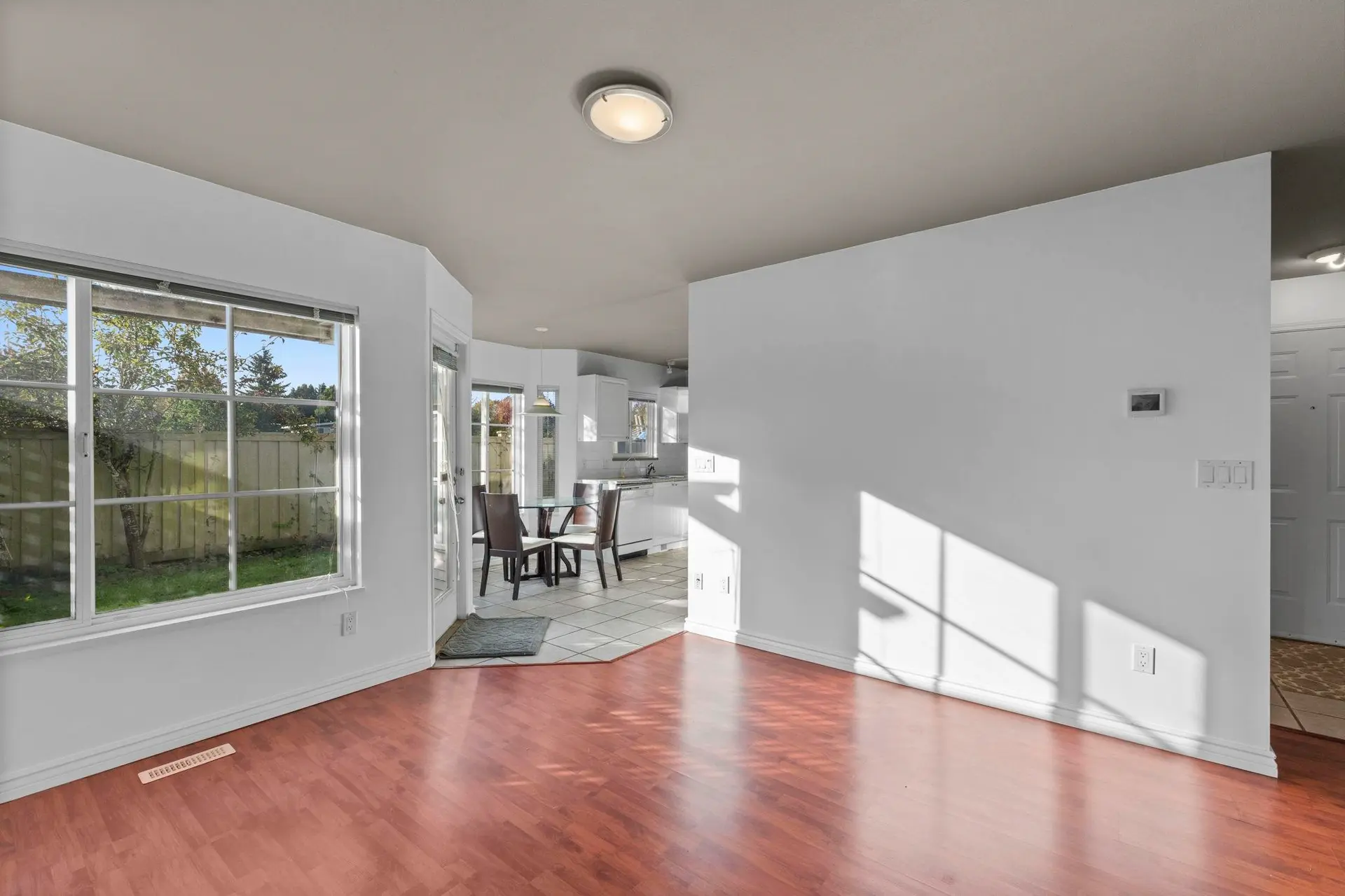 #11 3088 Airey Drive - Image 6