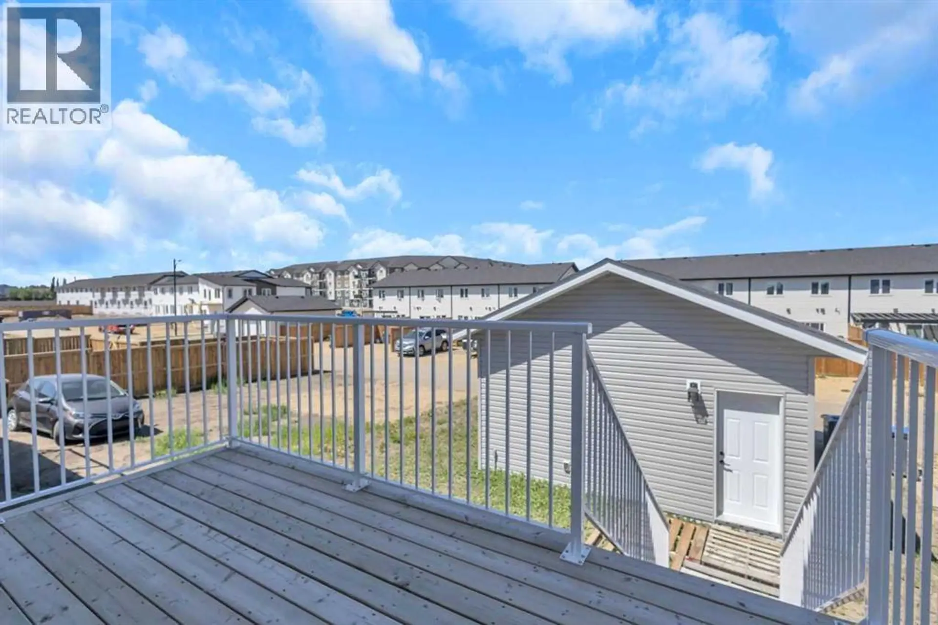9 Ian Way - Image 9