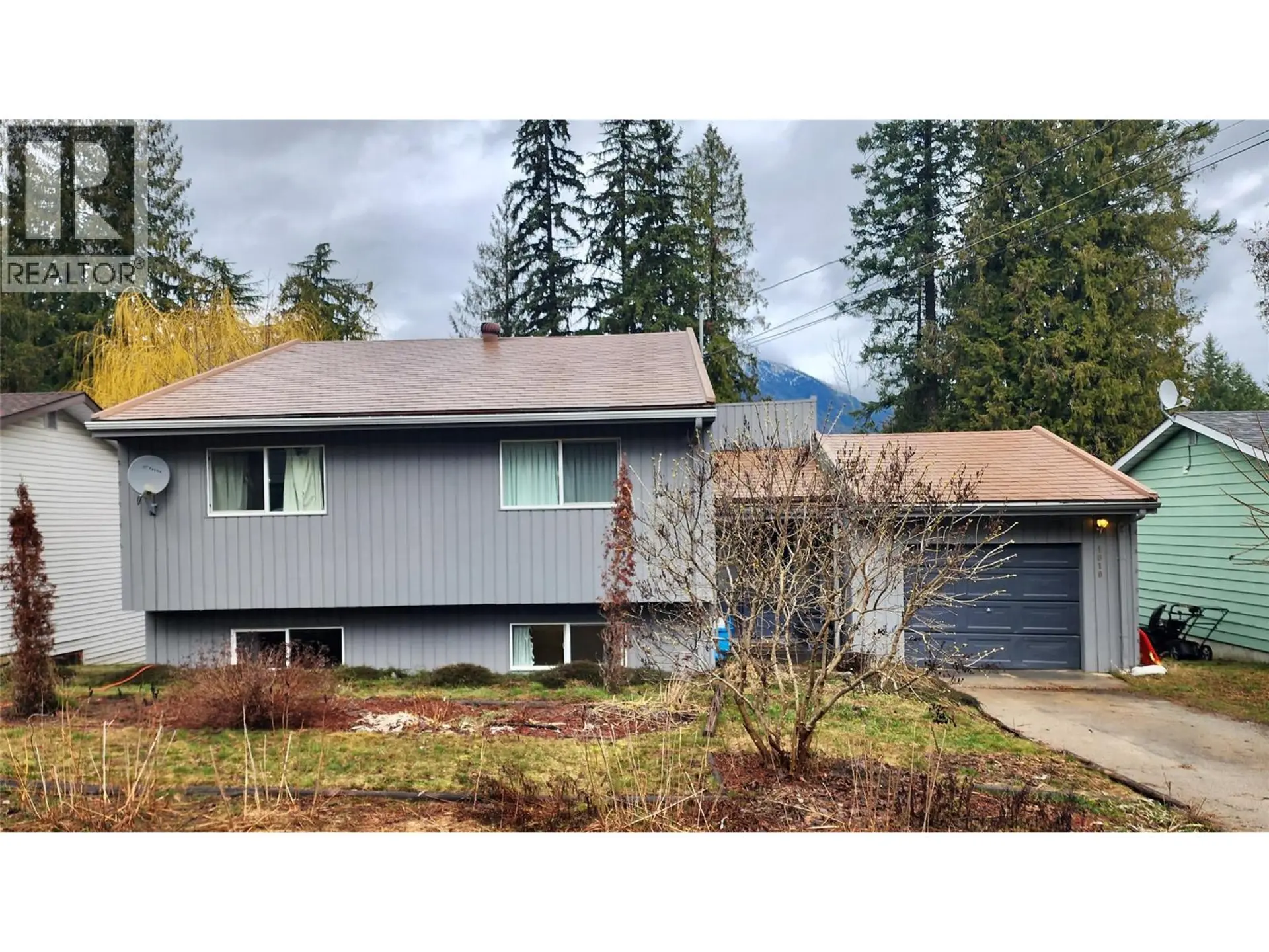 Property at 1010 GILKER Street, Nelson, BC