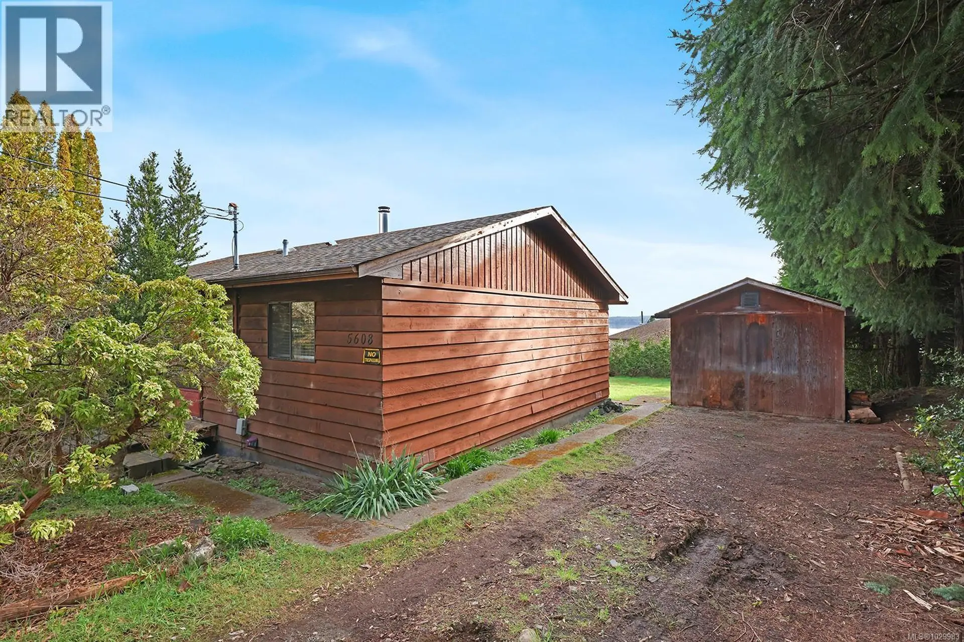Property at 5608 4th St, Union Bay, BC