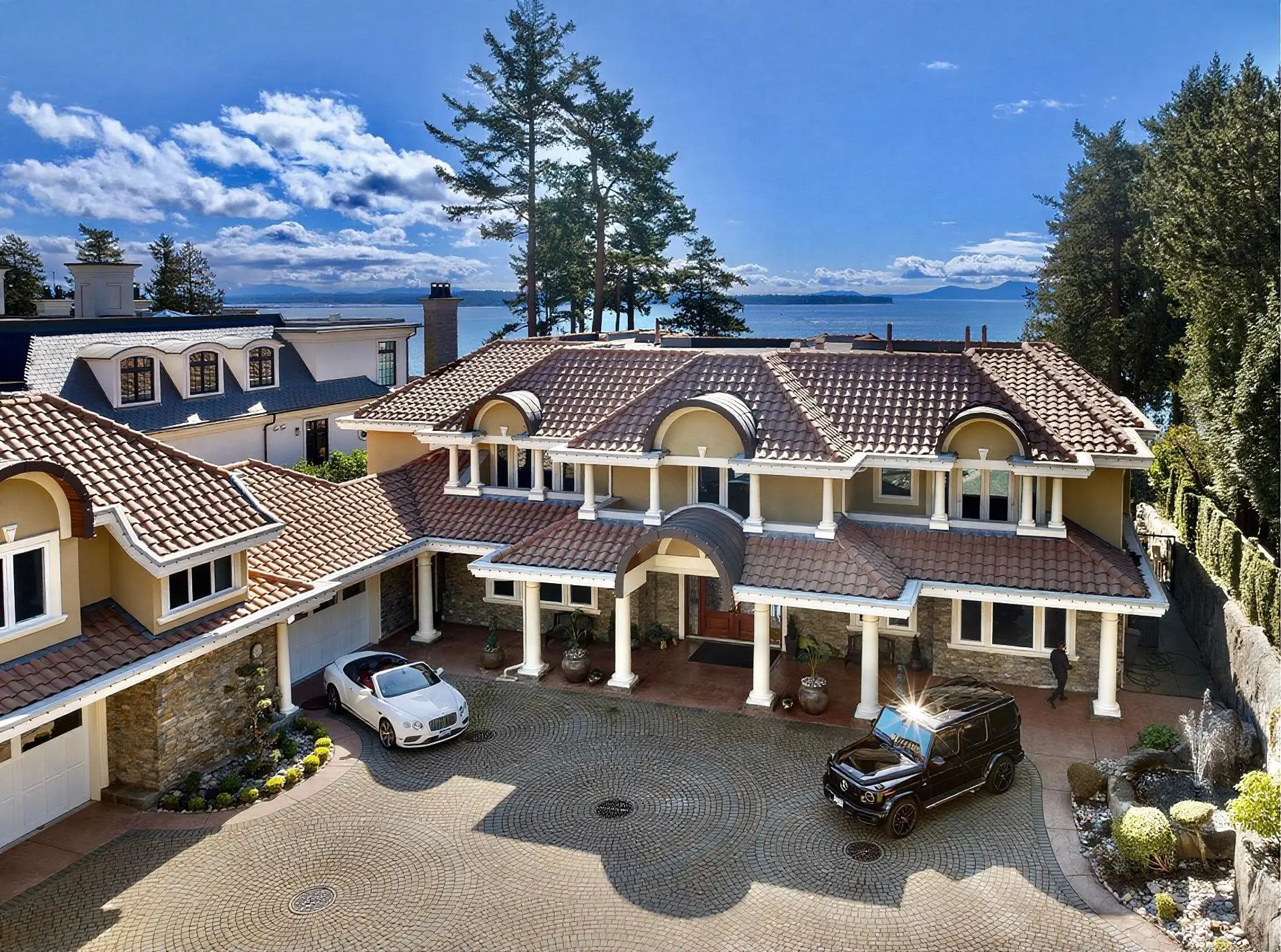 Property at 13822 Marine Drive, White Rock, BC
