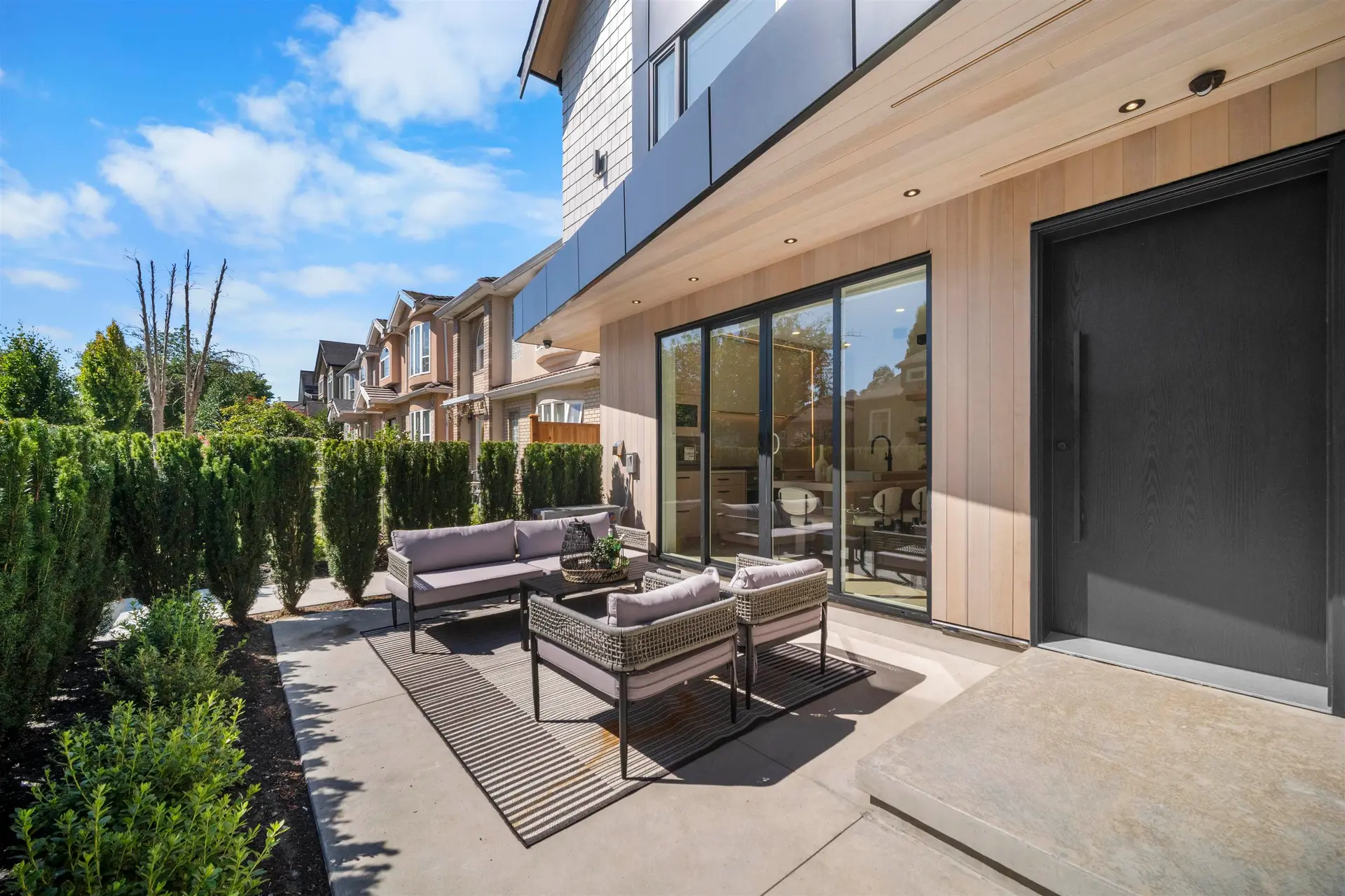 #1 5033 Prince Albert Street - Image 4