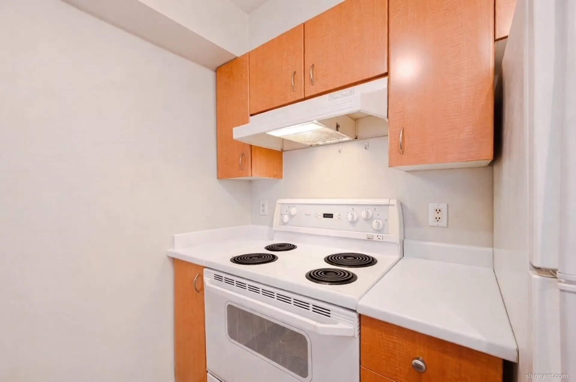 #1902 5288 Melbourne Street - Image 5