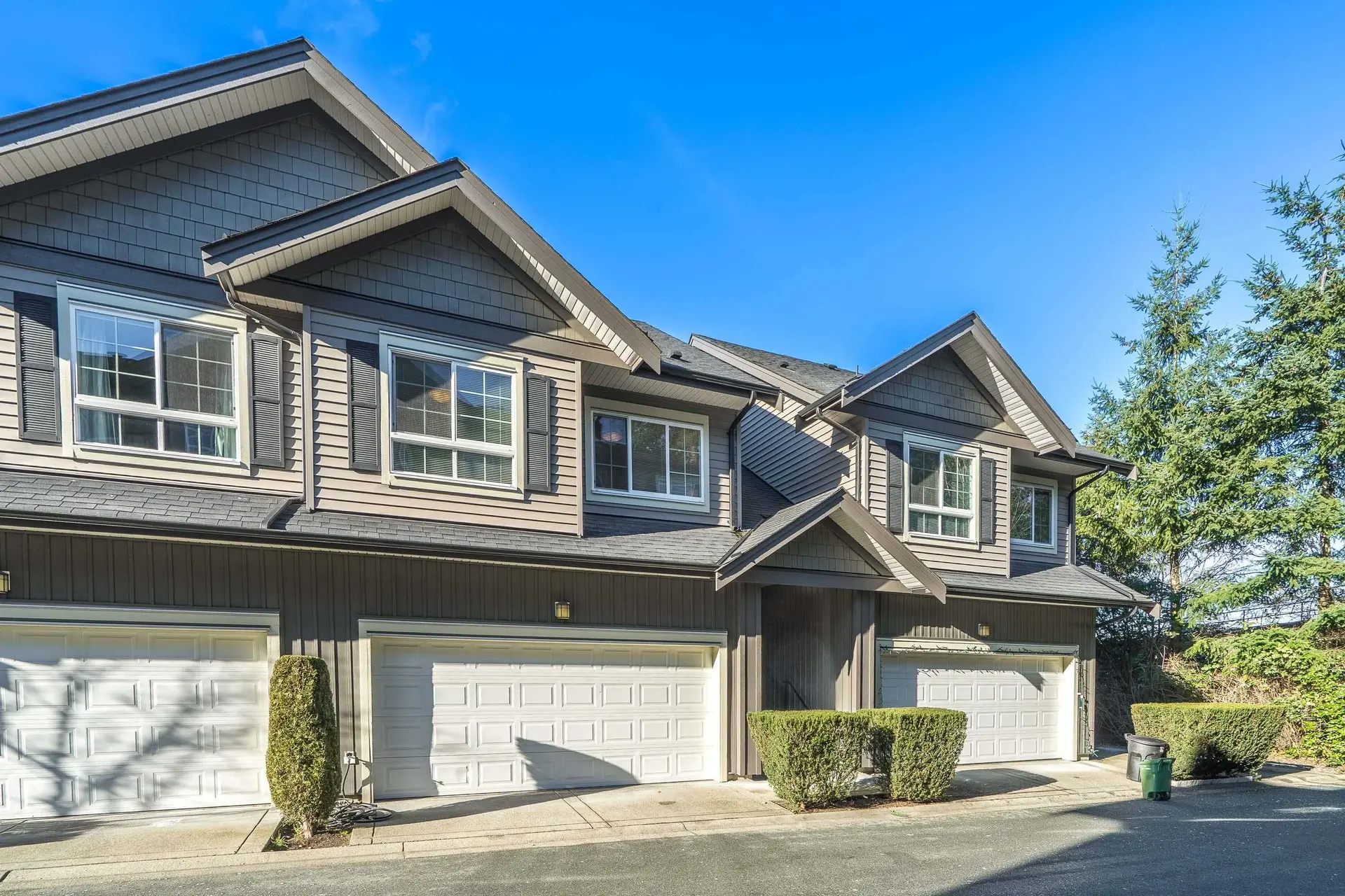 Property at #34 21867 50 Avenue, Langley, BC