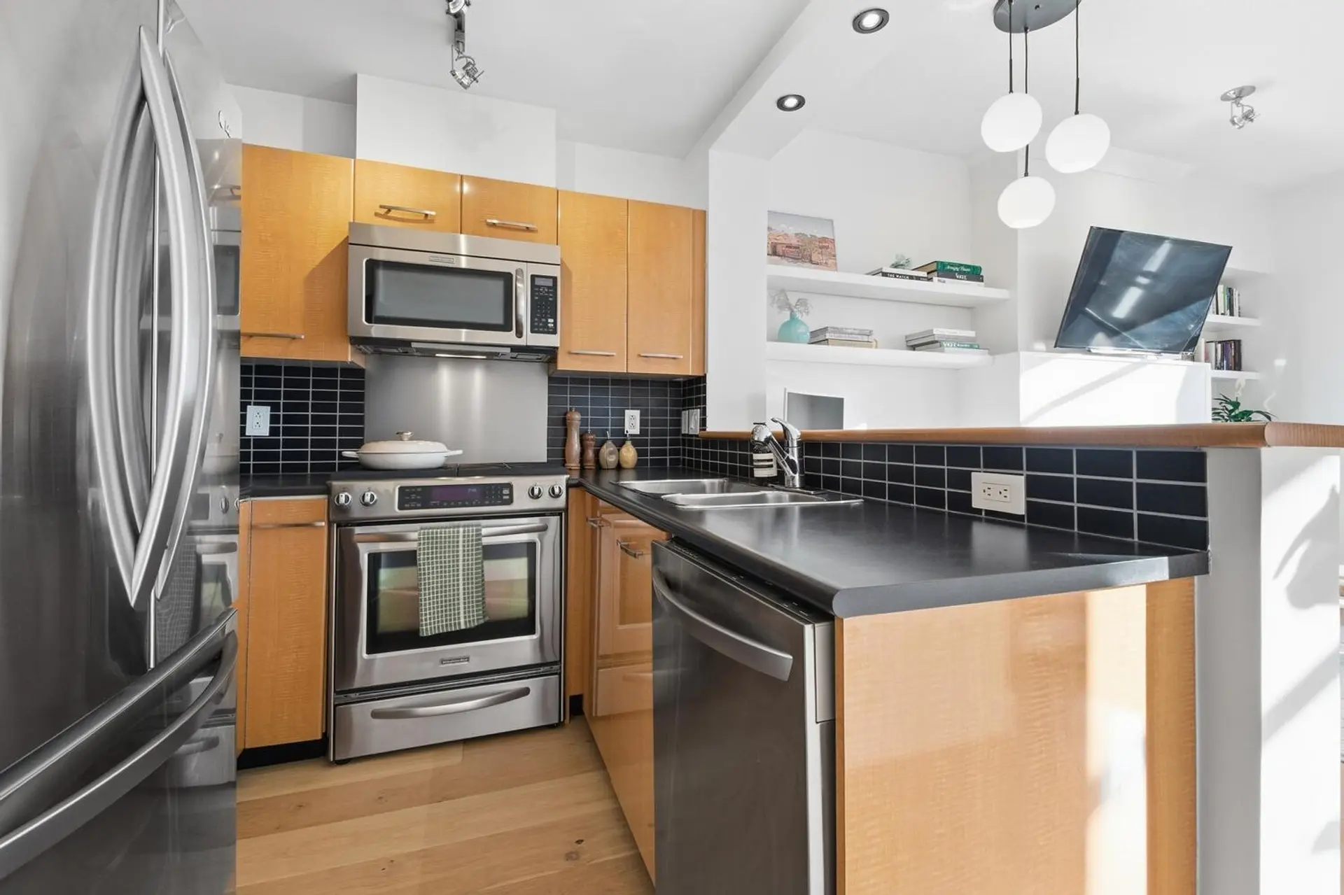 #311 2268 Redbud Lane - Image 6