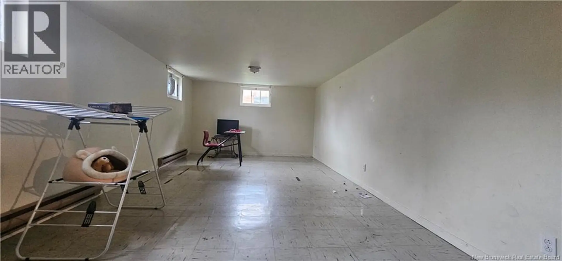 118 SPRUCE STREET - Image 9