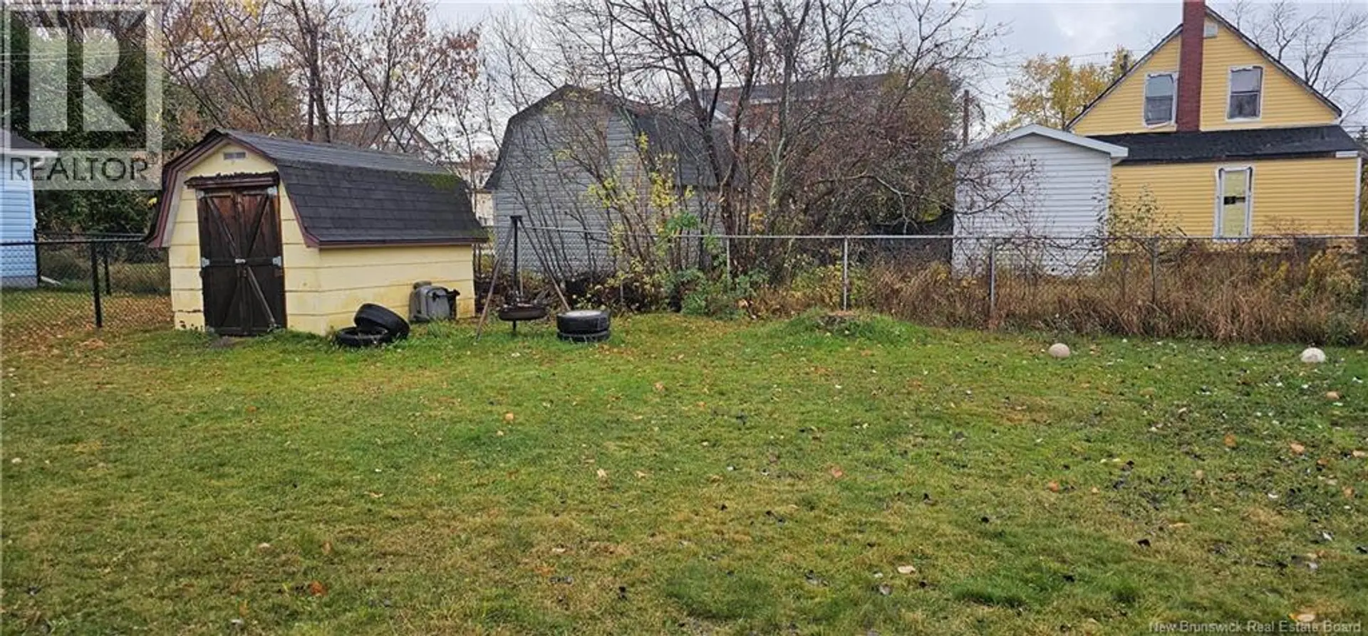 118 SPRUCE STREET - Image 11