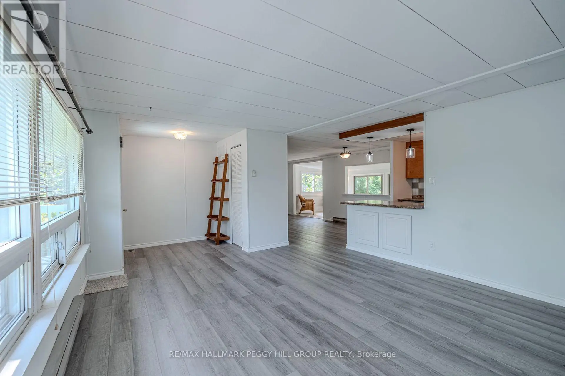 85 HAWTHORNE DRIVE - Image 3