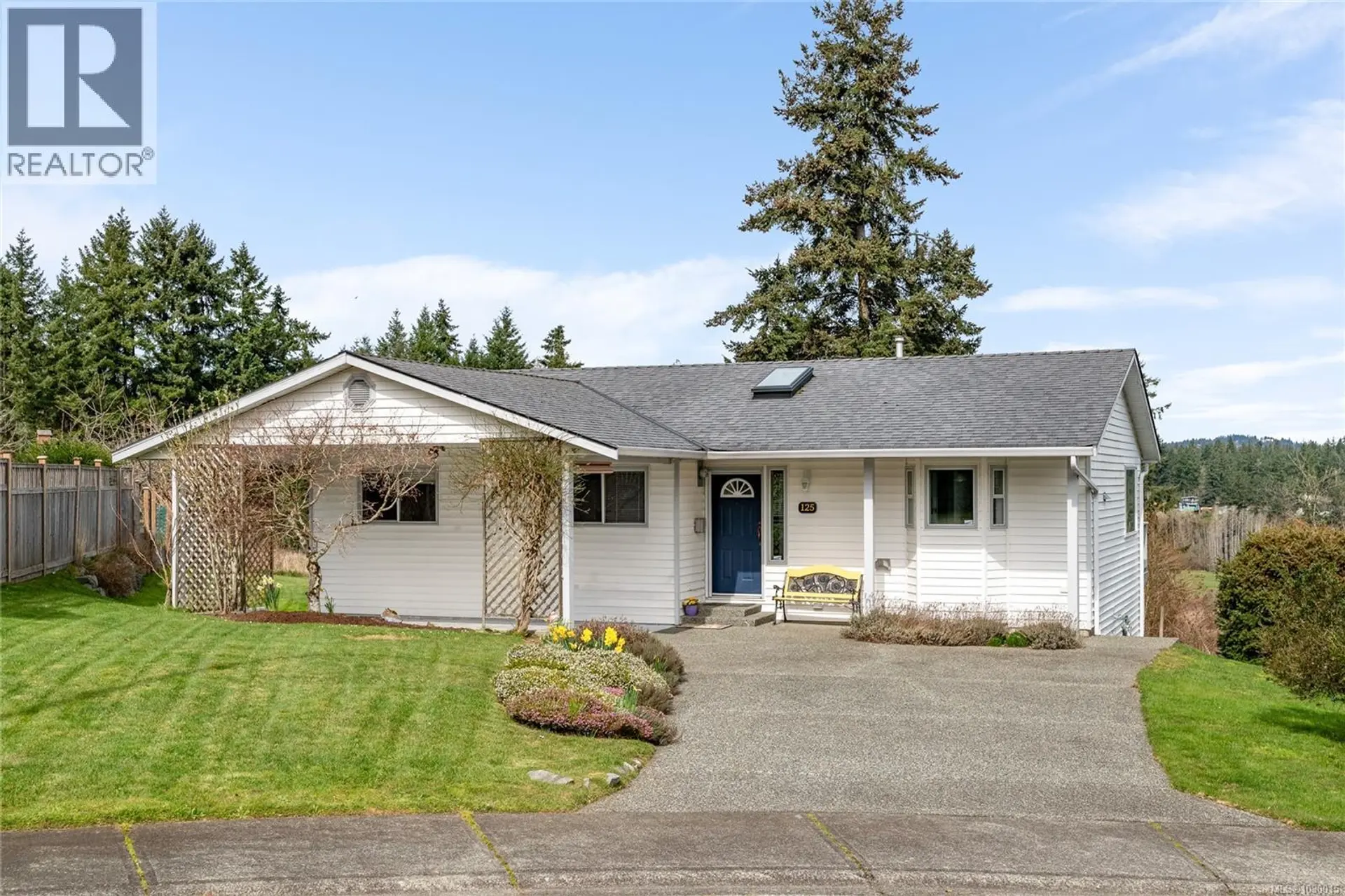 Property at 125 Sylvan Pl, Nanaimo, BC