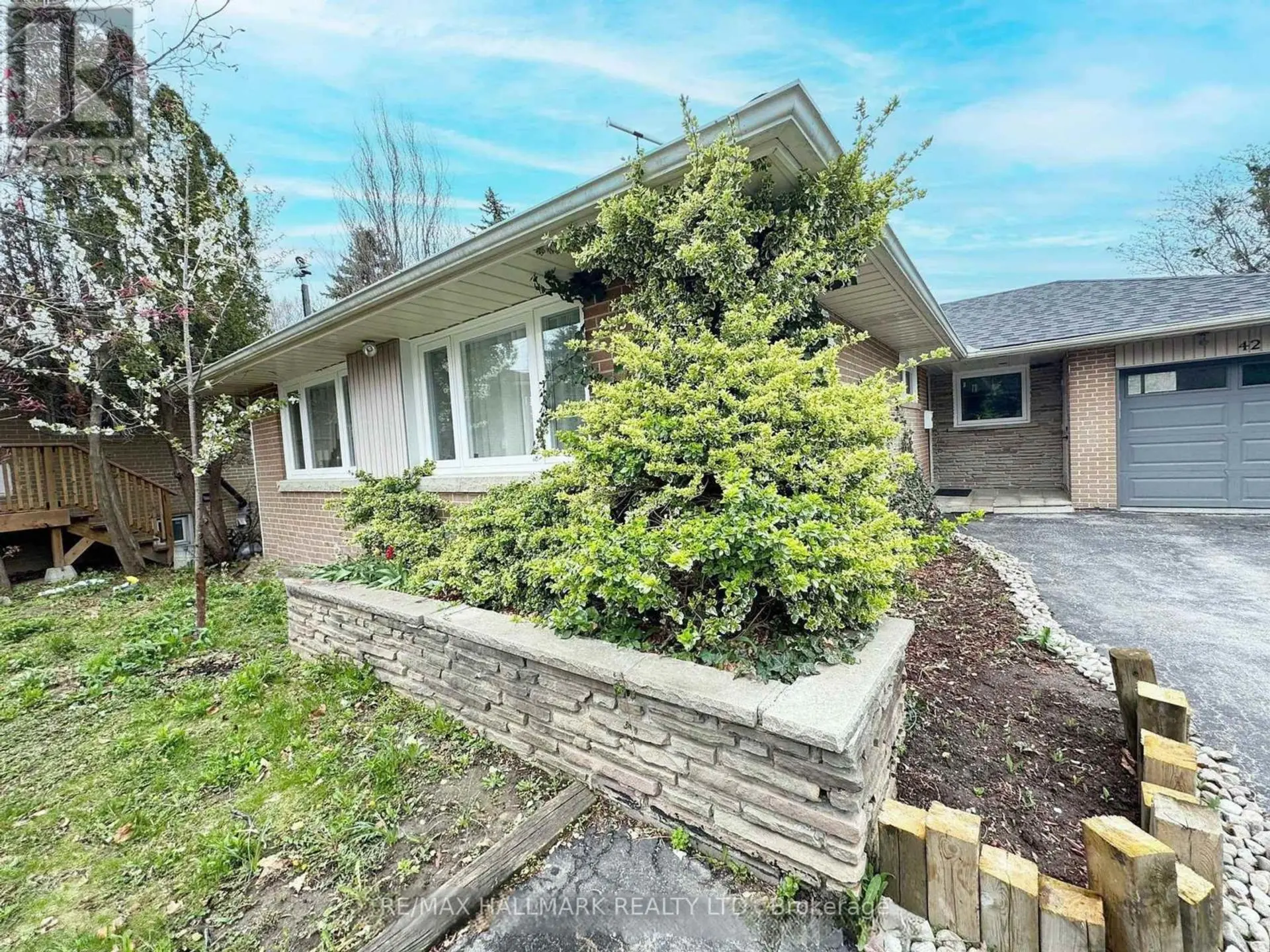 42 MILLGATE CRESCENT - Image 2