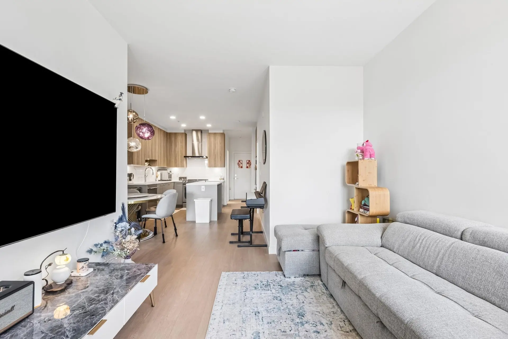 #413 7588 16th Street - Image 8