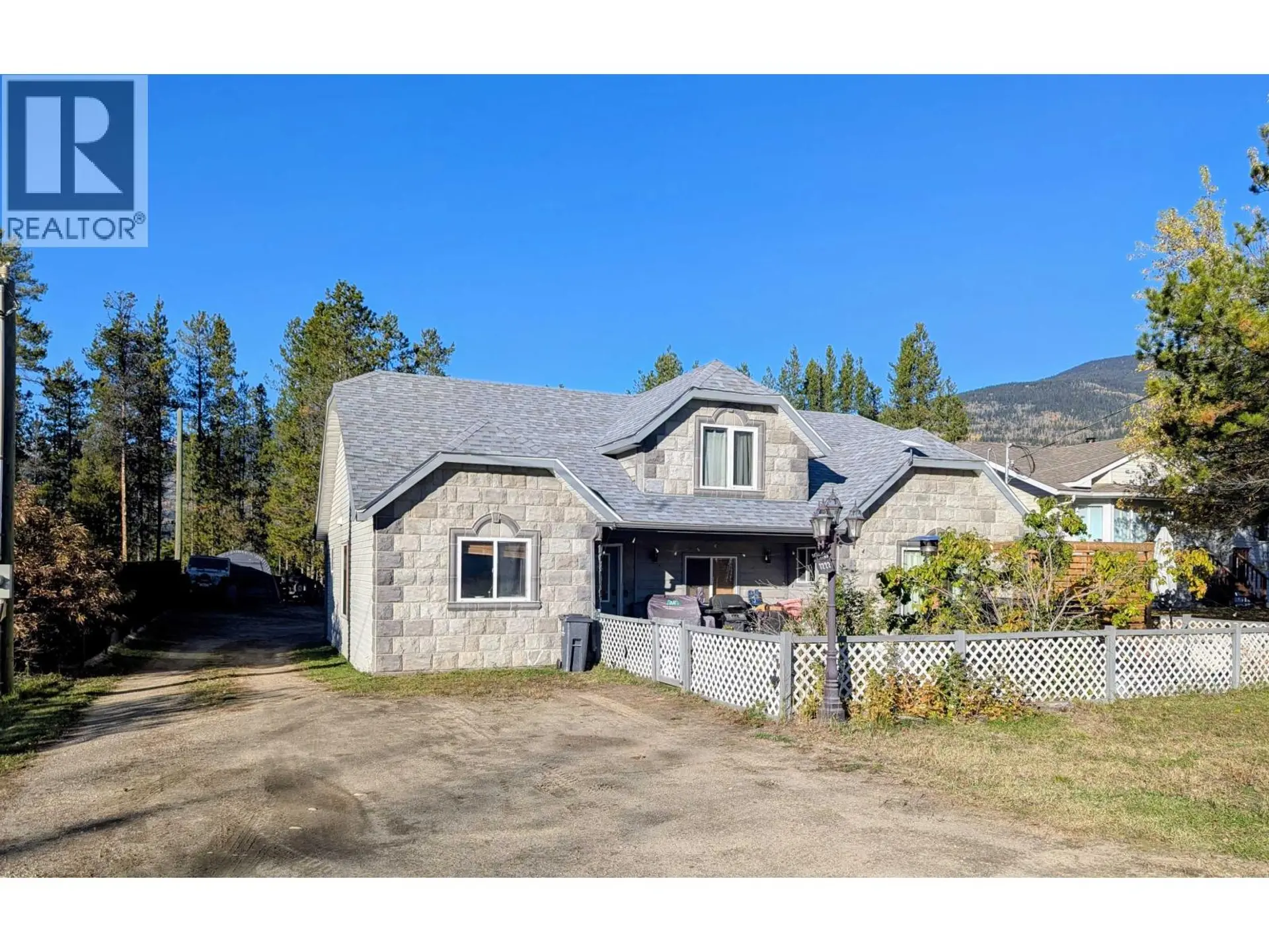 Property at 1222 14TH AVENUE, Valemount, BC