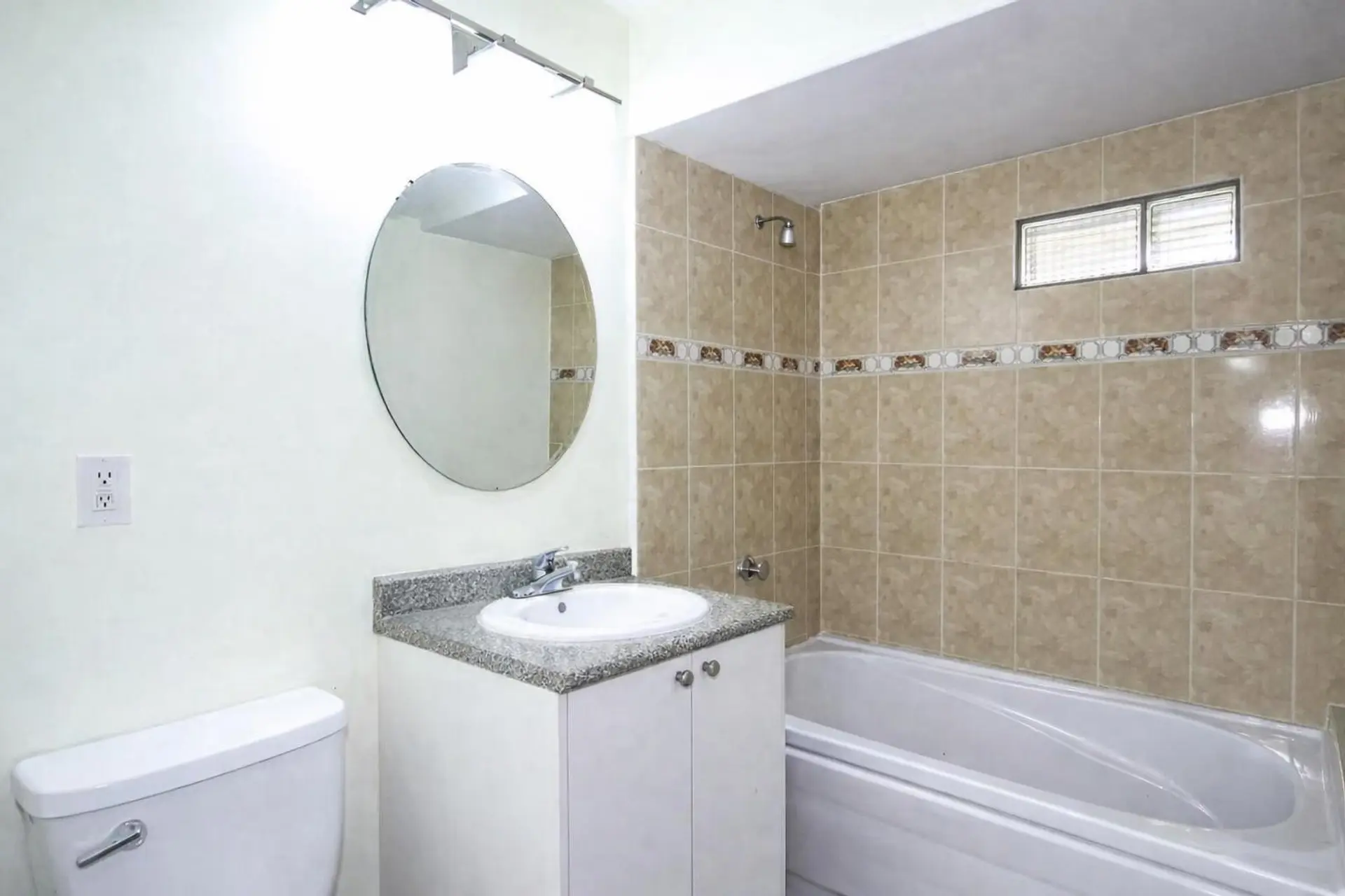 13475 Hilton Road - Image 12