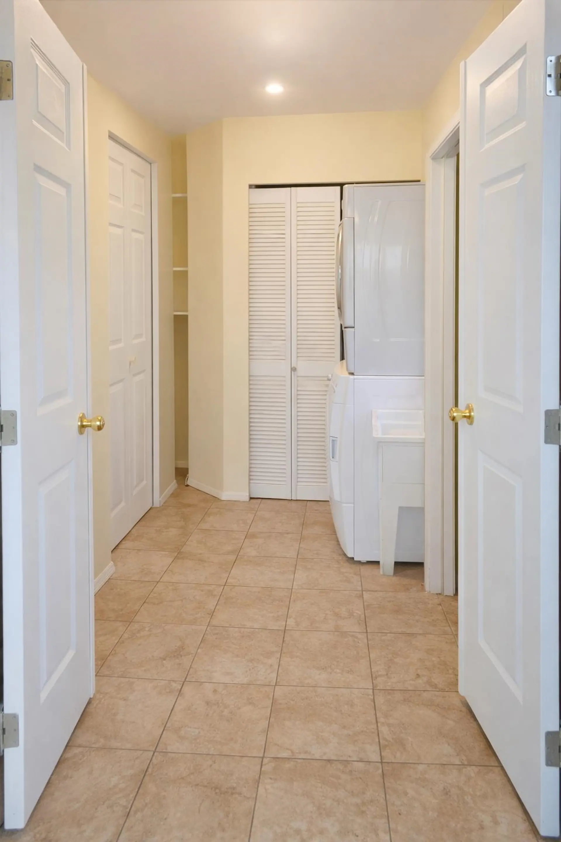 13475 Hilton Road - Image 11