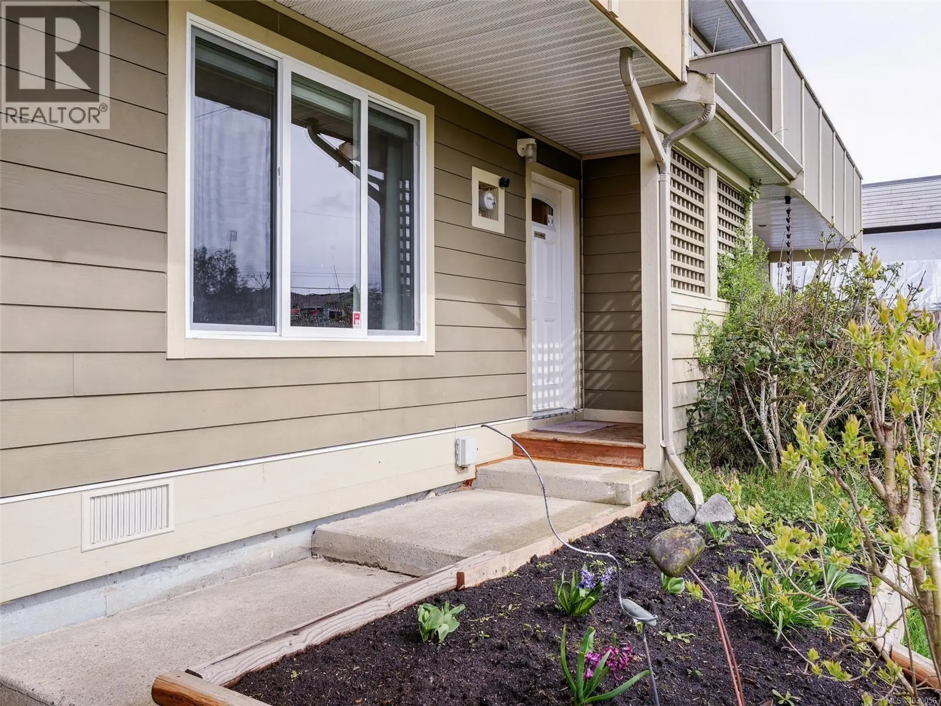 Property at 2035 Melville Dr, Sidney, BC