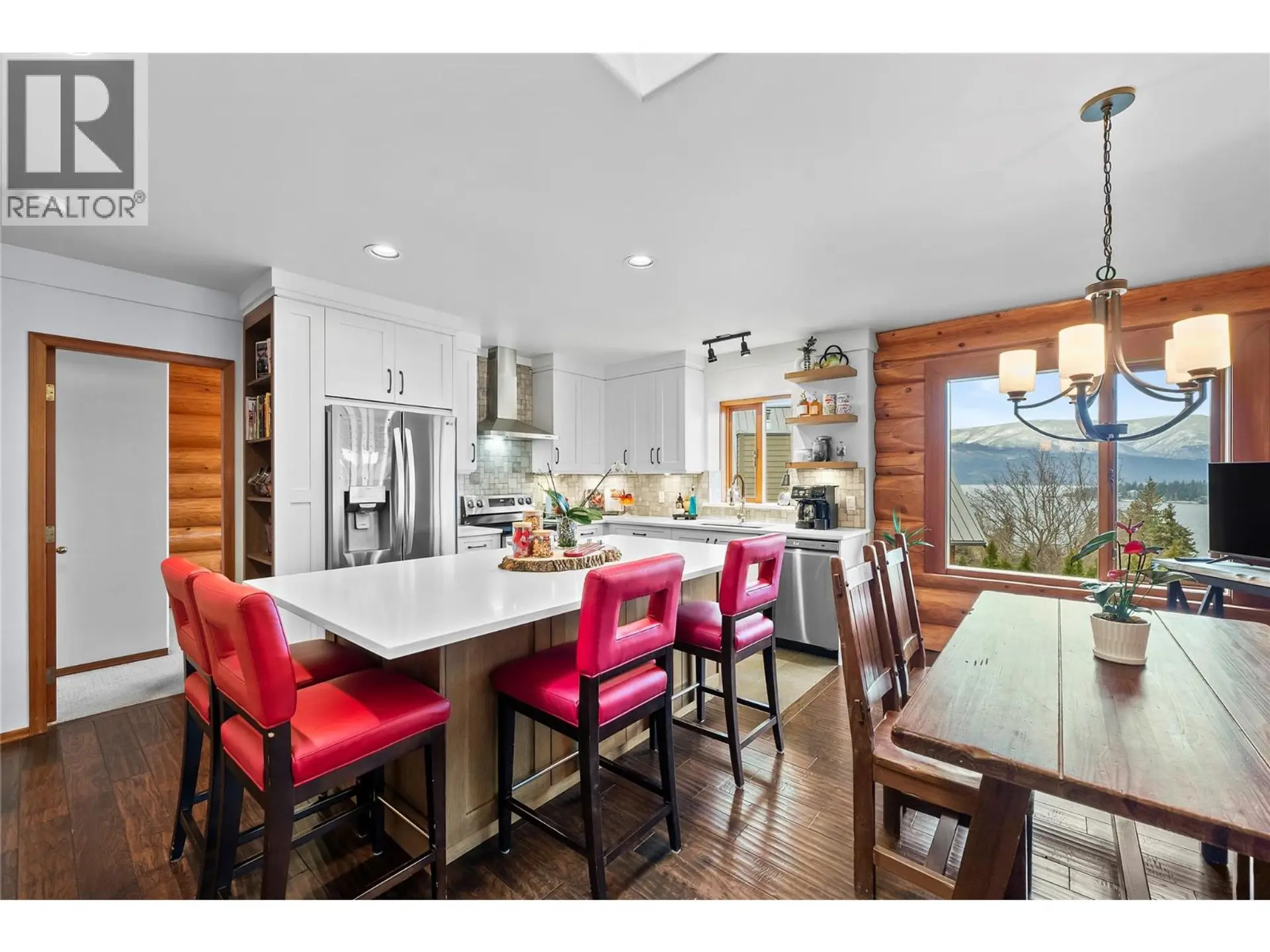 Property at 2822 Juniper Crescent, Blind Bay, BC