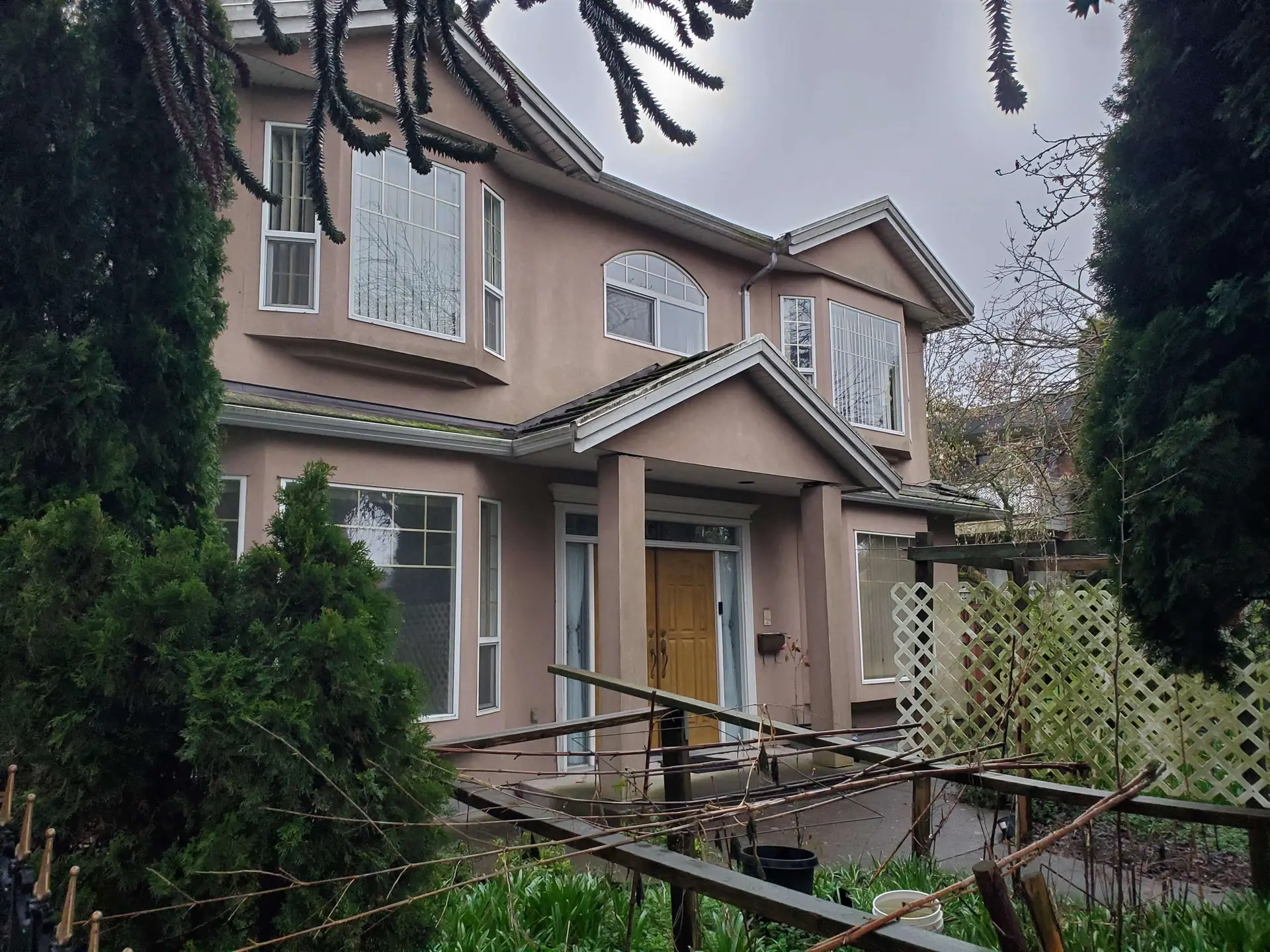 Property at 2612 E 49th Avenue, Vancouver, BC