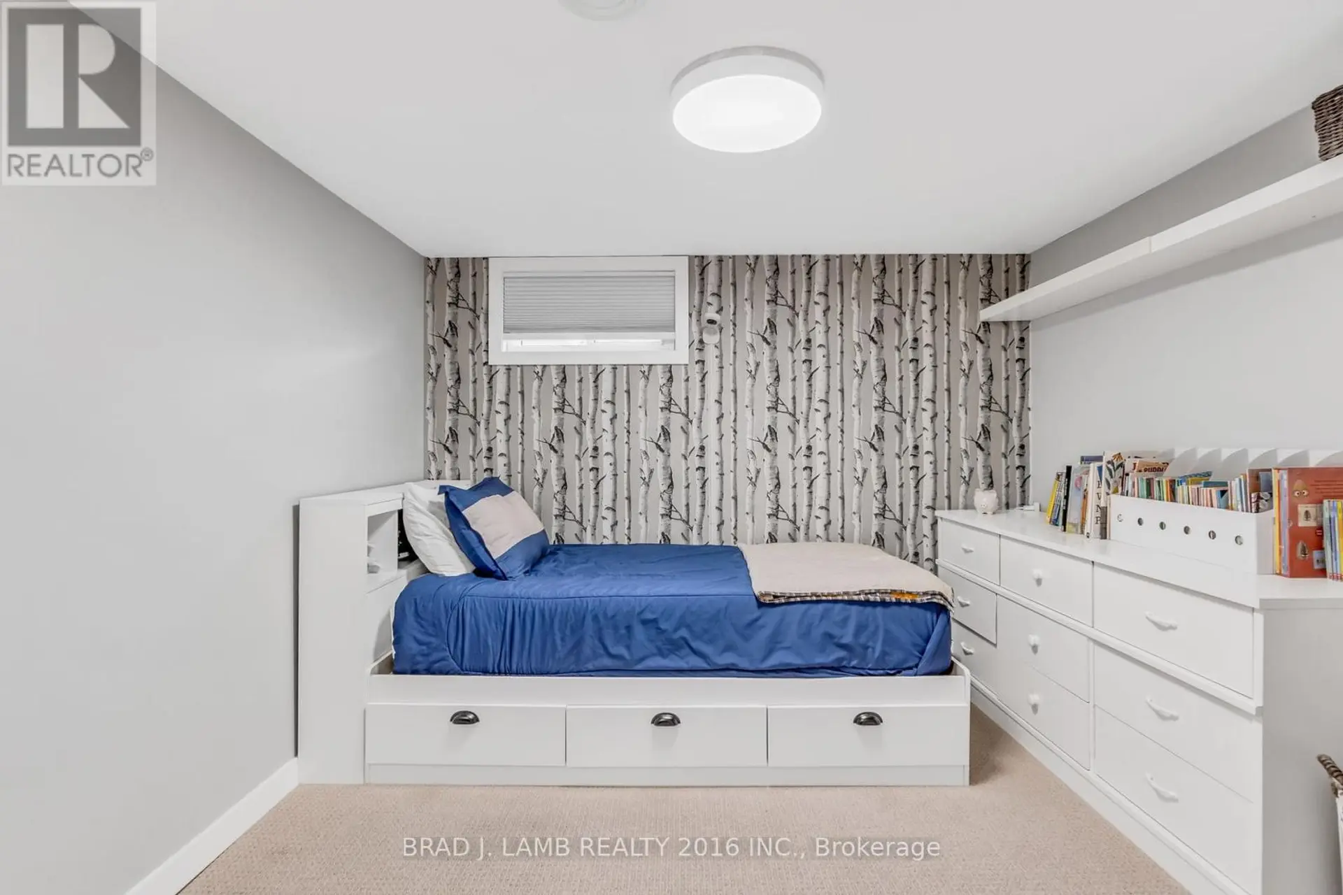 794 THE QUEENSWAY - Image 10