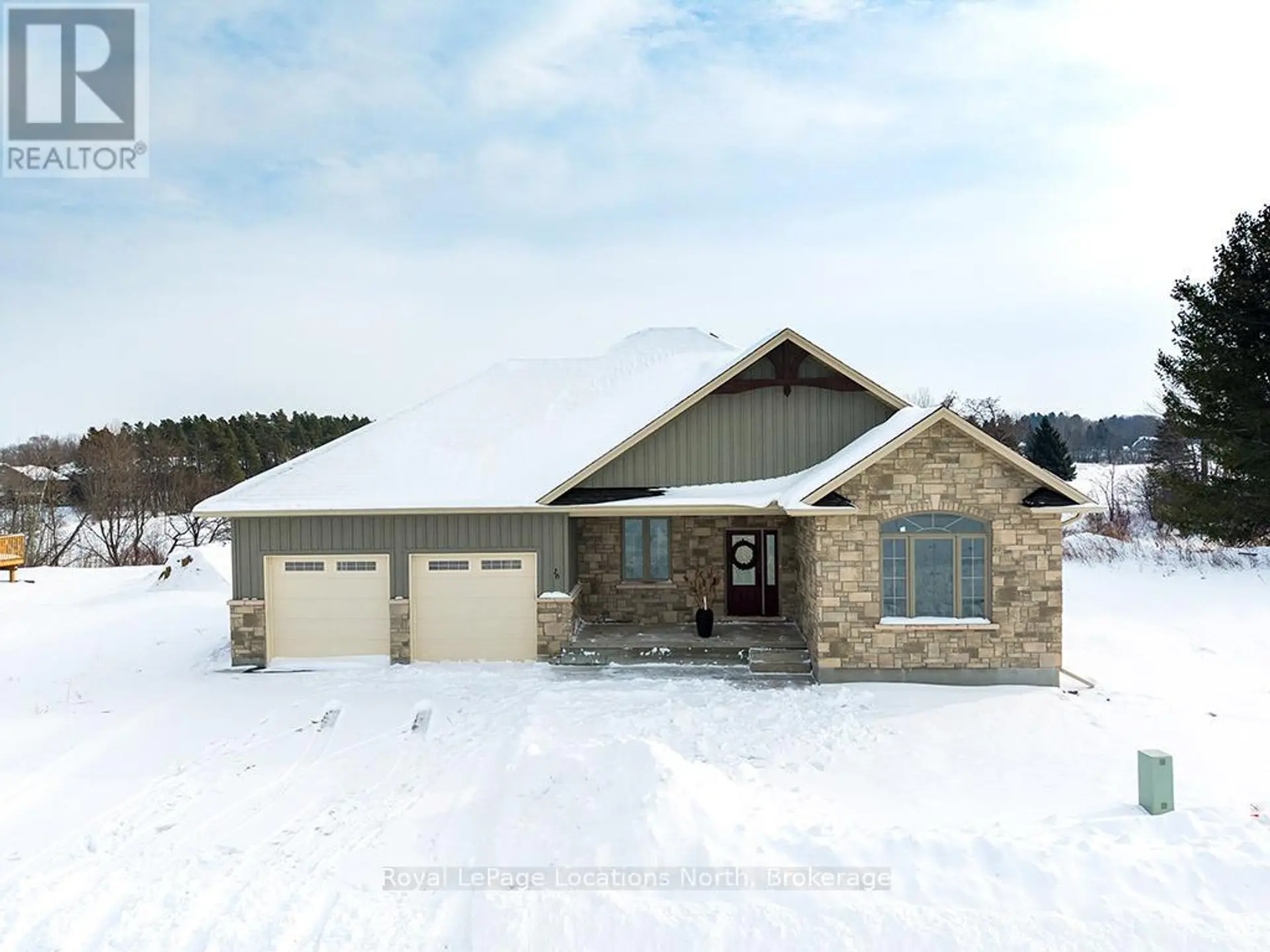 #27 16 HILTON LANE - Image 1
