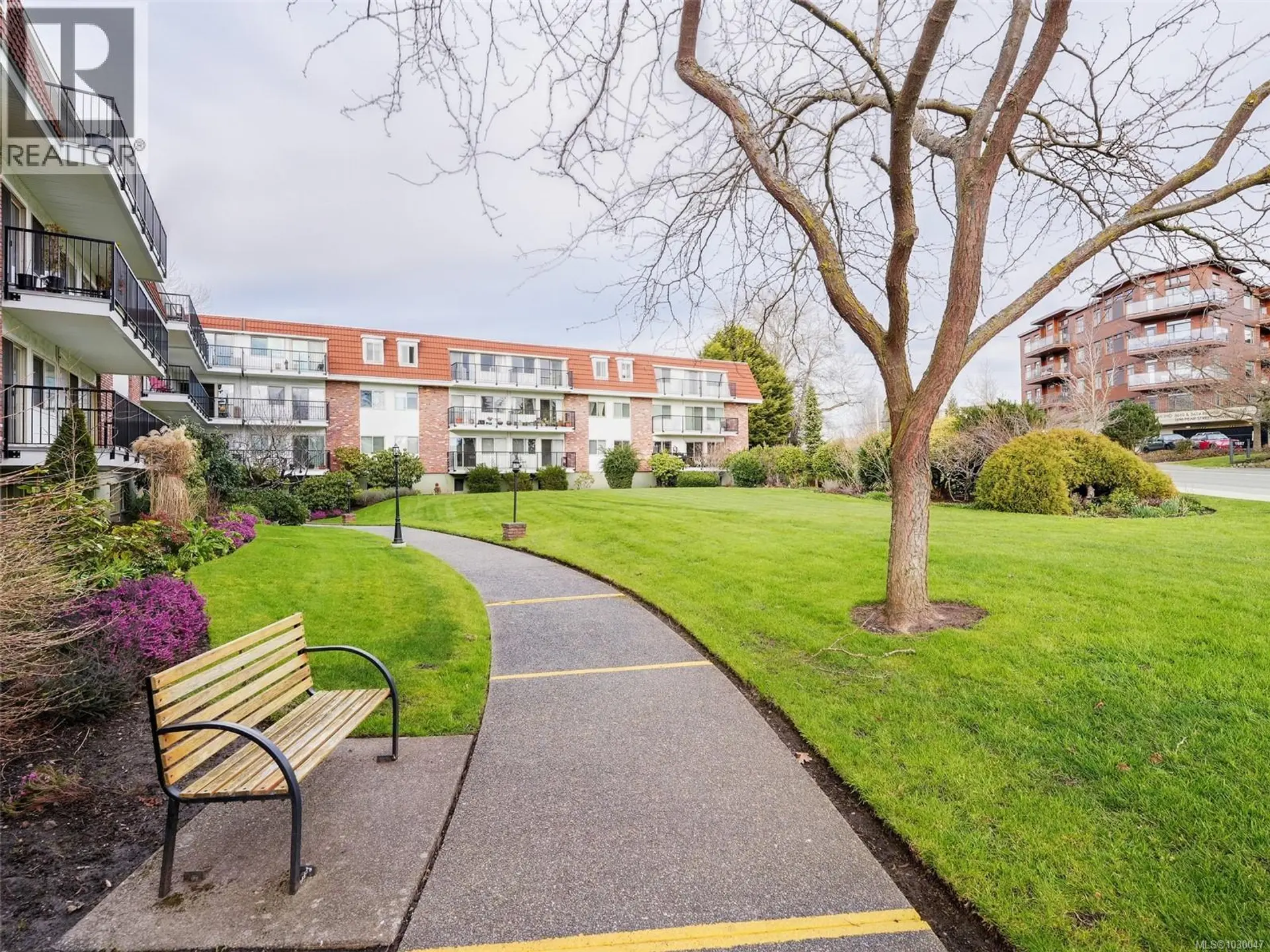 Property at #120 1680 Poplar Ave, Saanich, BC