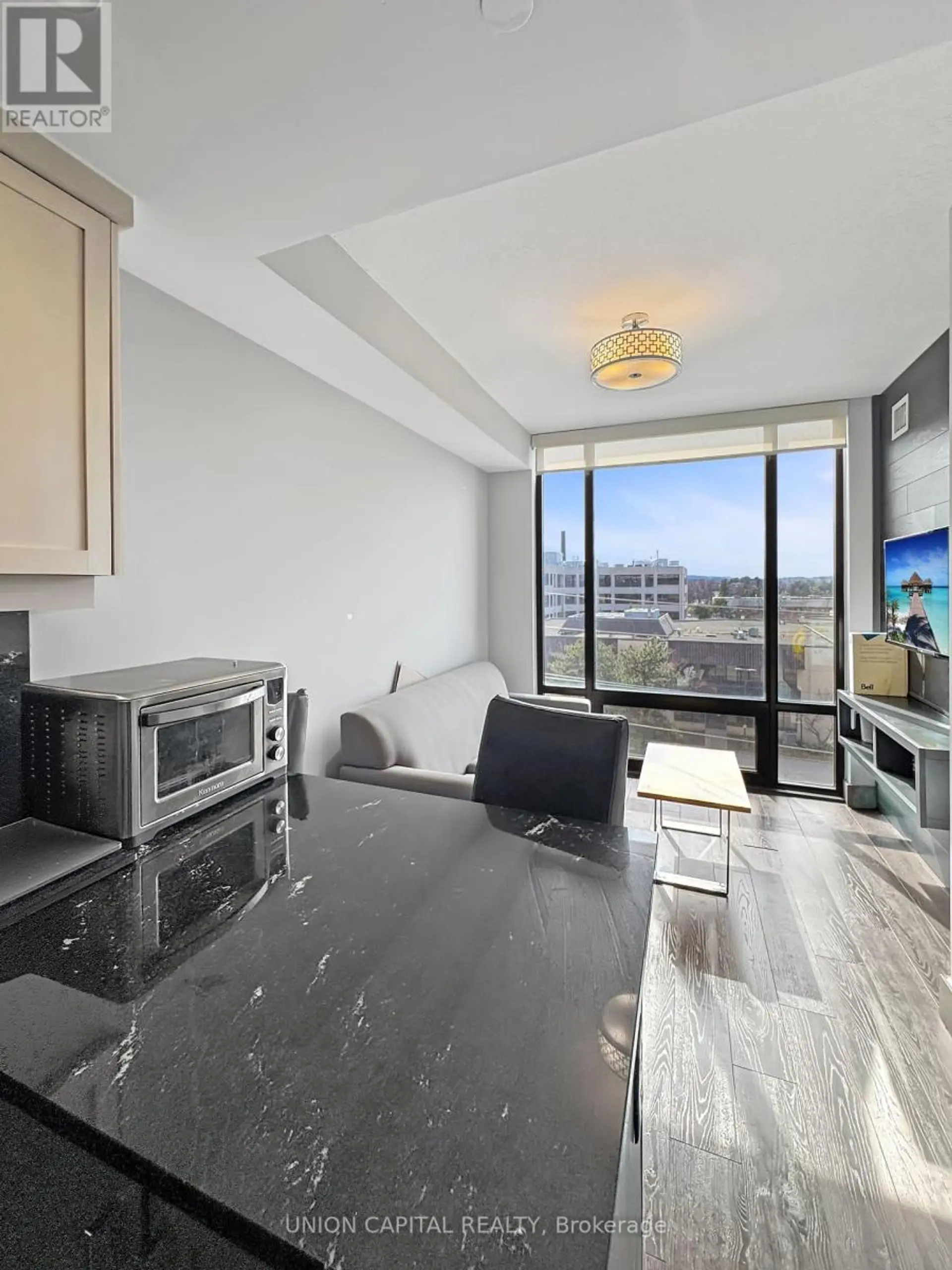 #CP618 330 PHILLIP STREET - Image 1