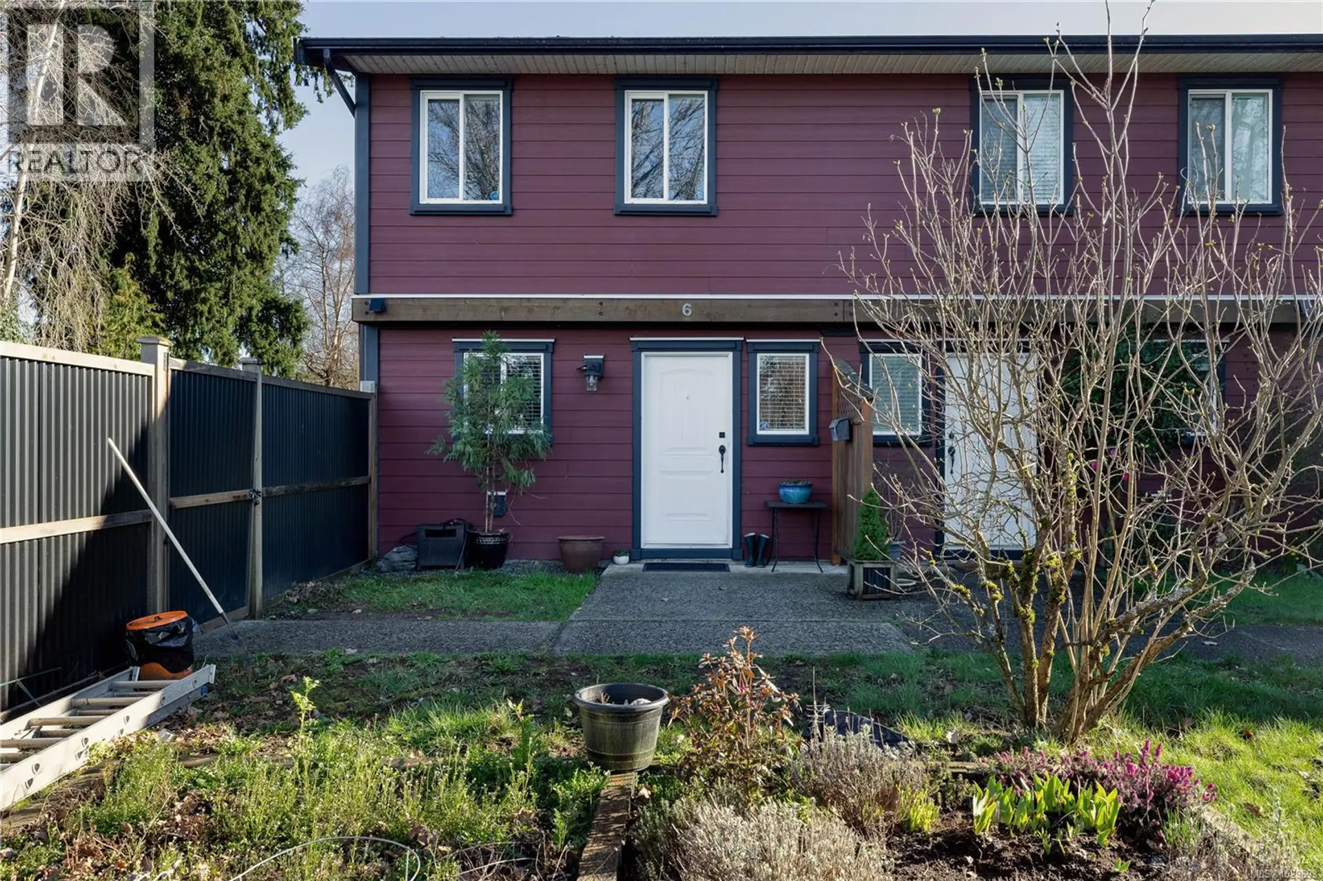 Property at #6 581 Dogwood St, Campbell River, BC