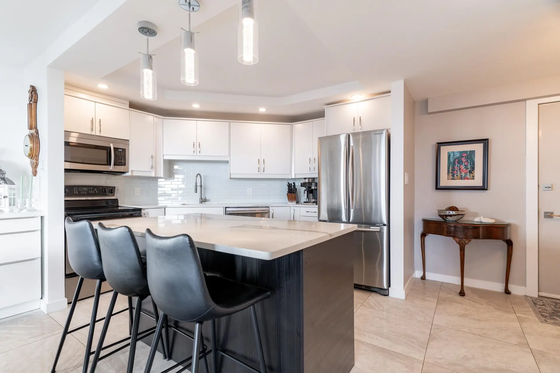 #405 1480 Foster Street - Image 3