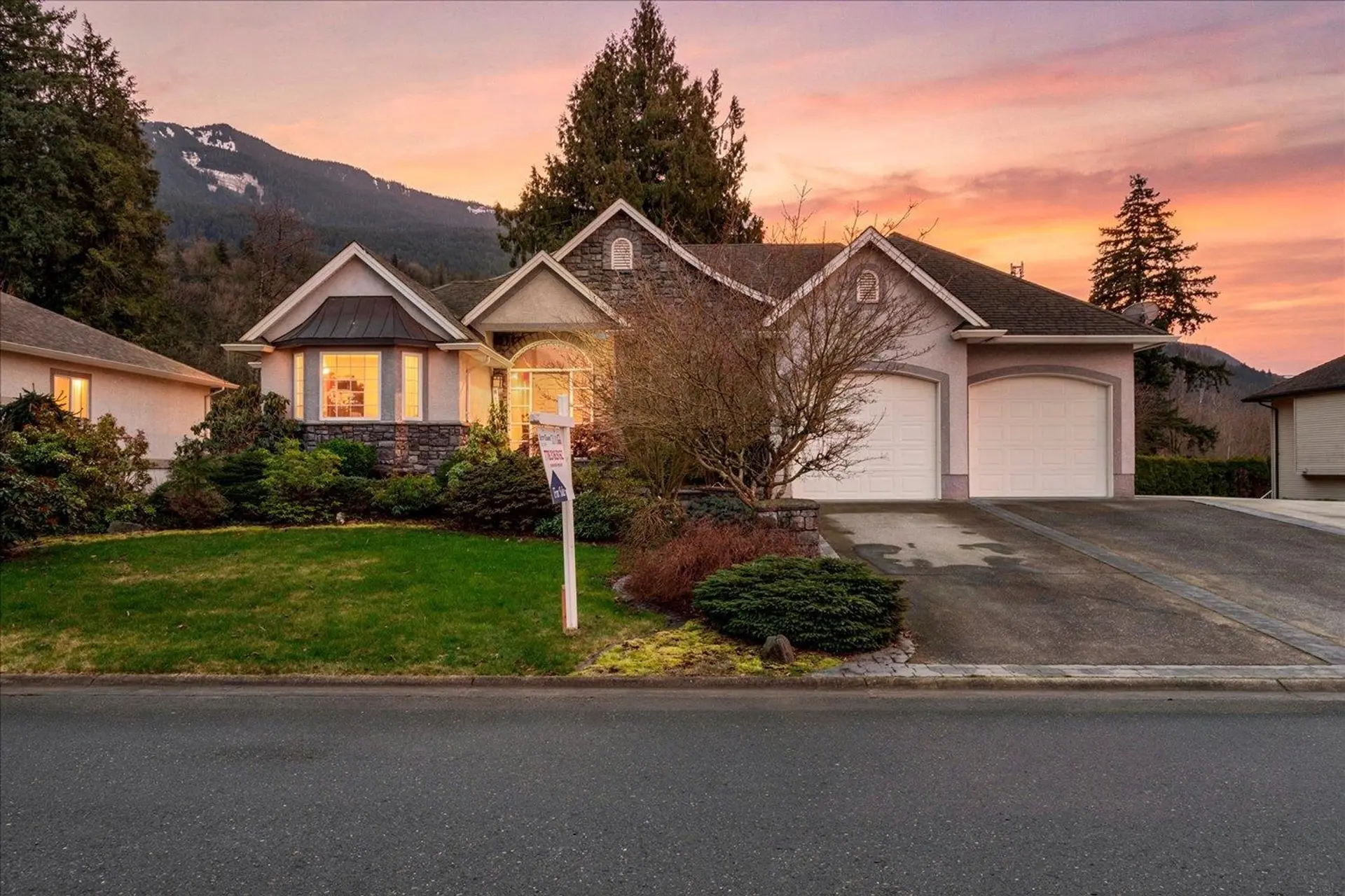 Property at 9921 Parkwood Drive, Rosedale, BC
