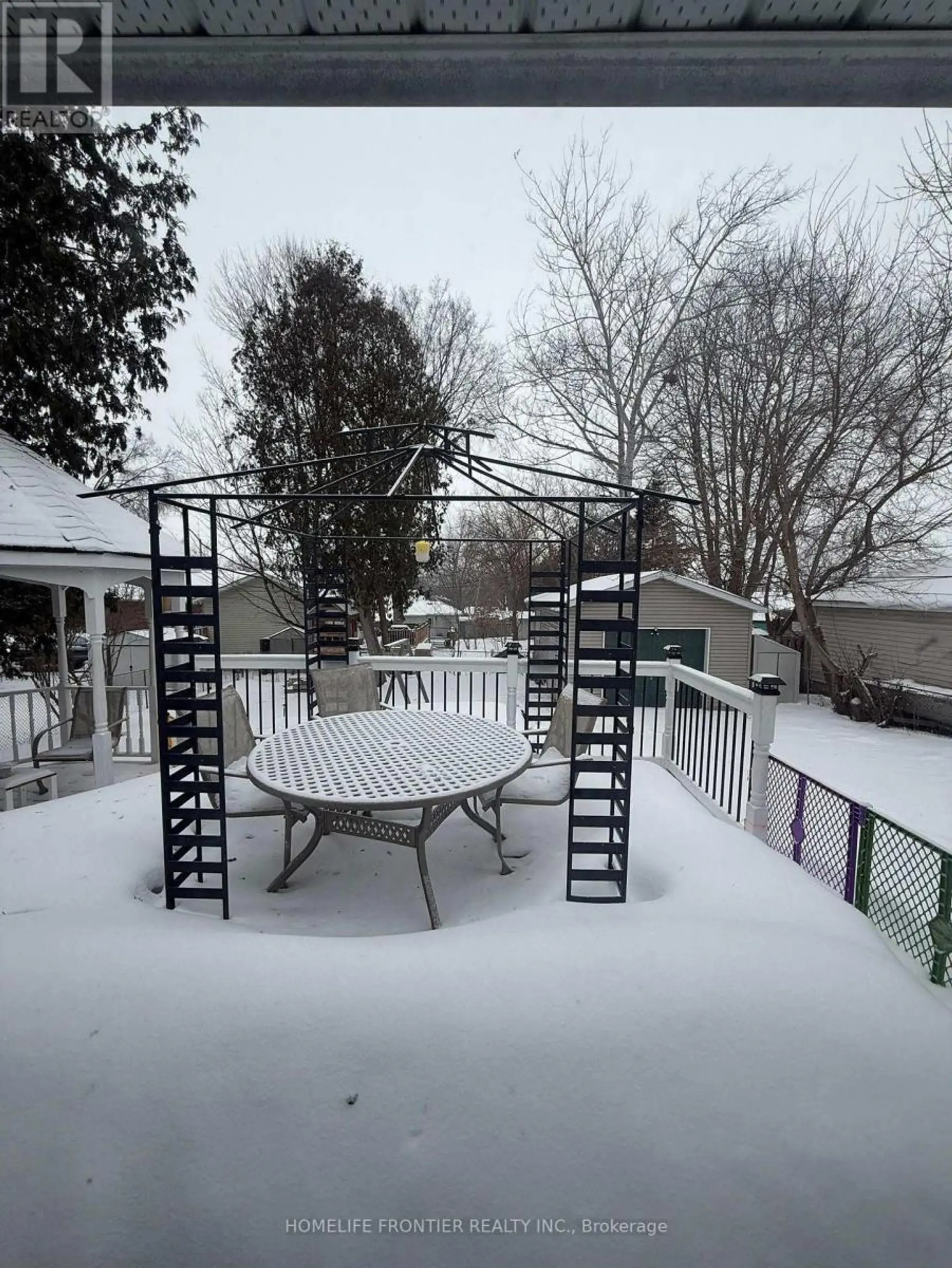 98 THE QUEENSWAY SOUTH AVENUE S - Image 16