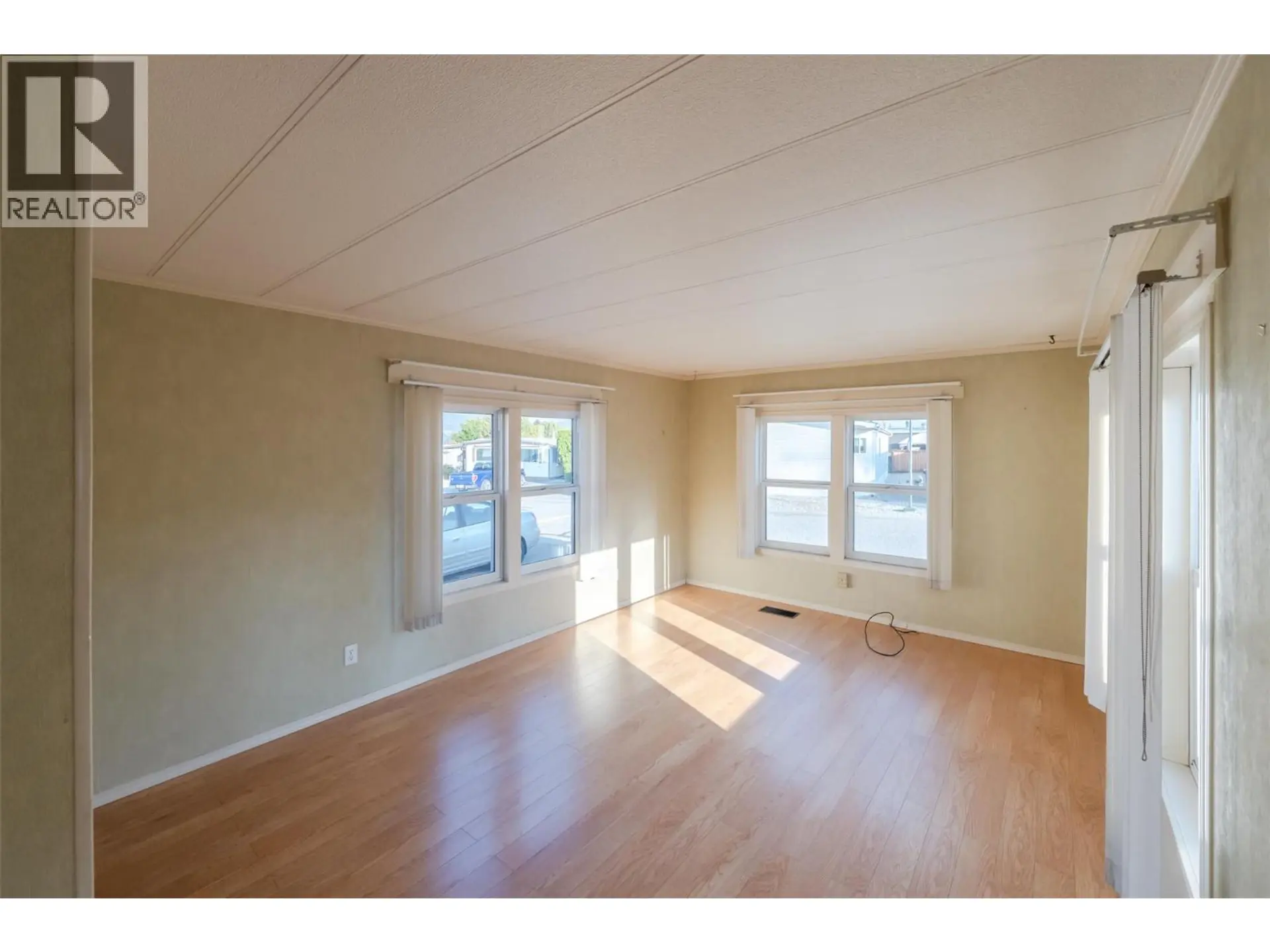 Property at #97 98 Okanagan Avenue E, Penticton, BC