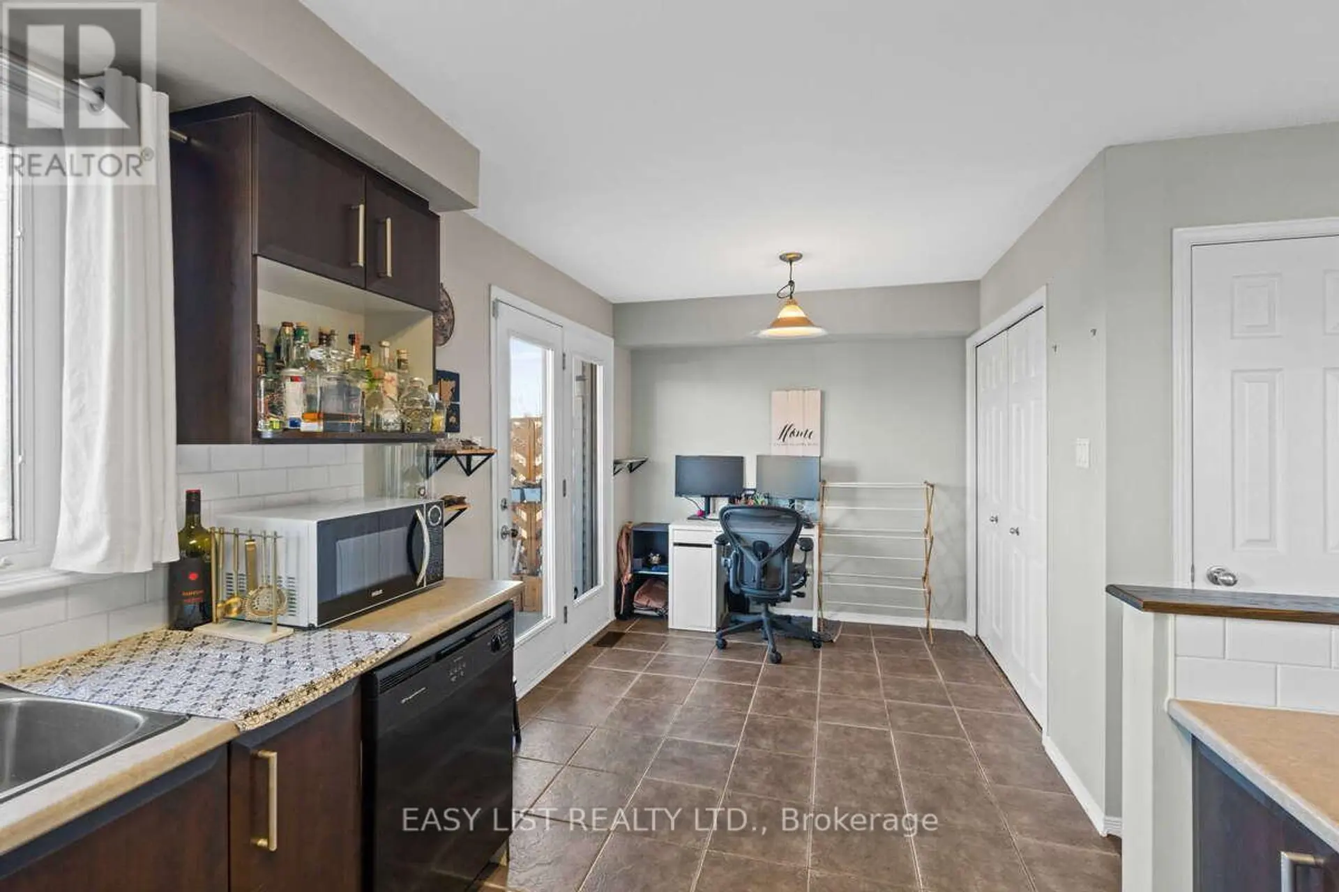 #144 1512 WALKLEY ROAD - Image 9