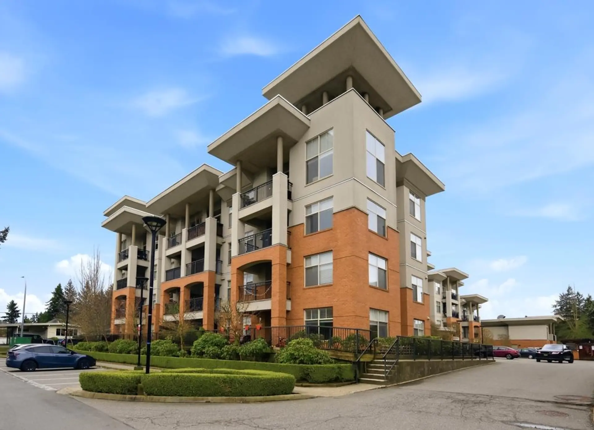 Property at #209 33545 Rainbow Avenue, Abbotsford, BC