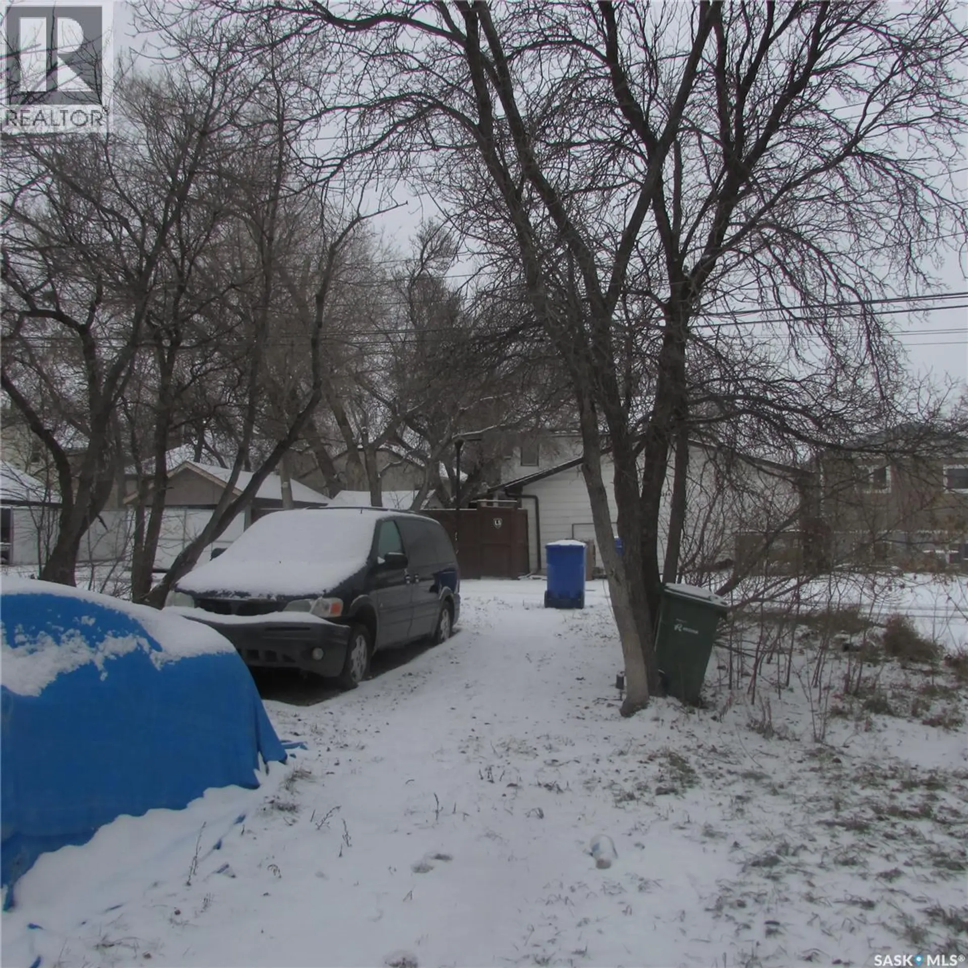 1437 ELPHINSTONE STREET - Image 4