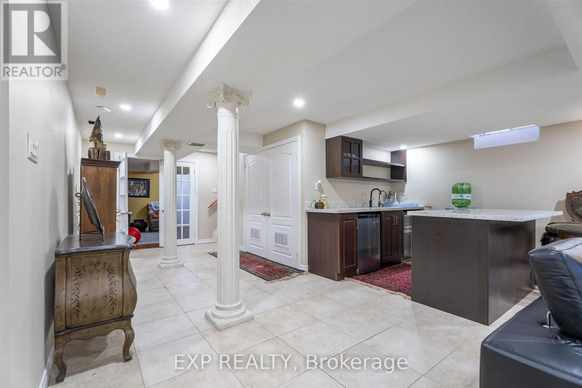 76 HIBERTON CRESCENT - Image 17