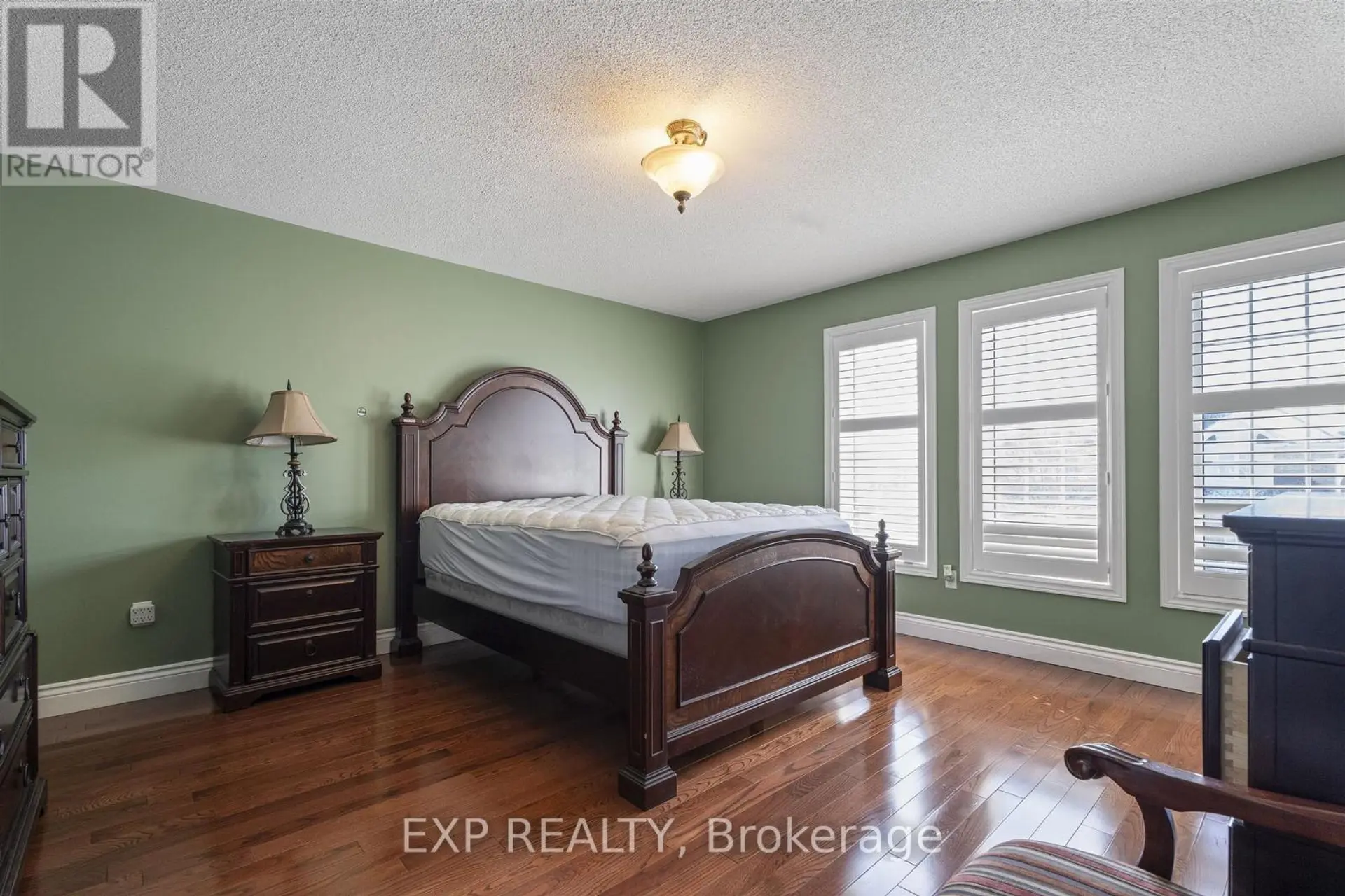 76 HIBERTON CRESCENT - Image 9