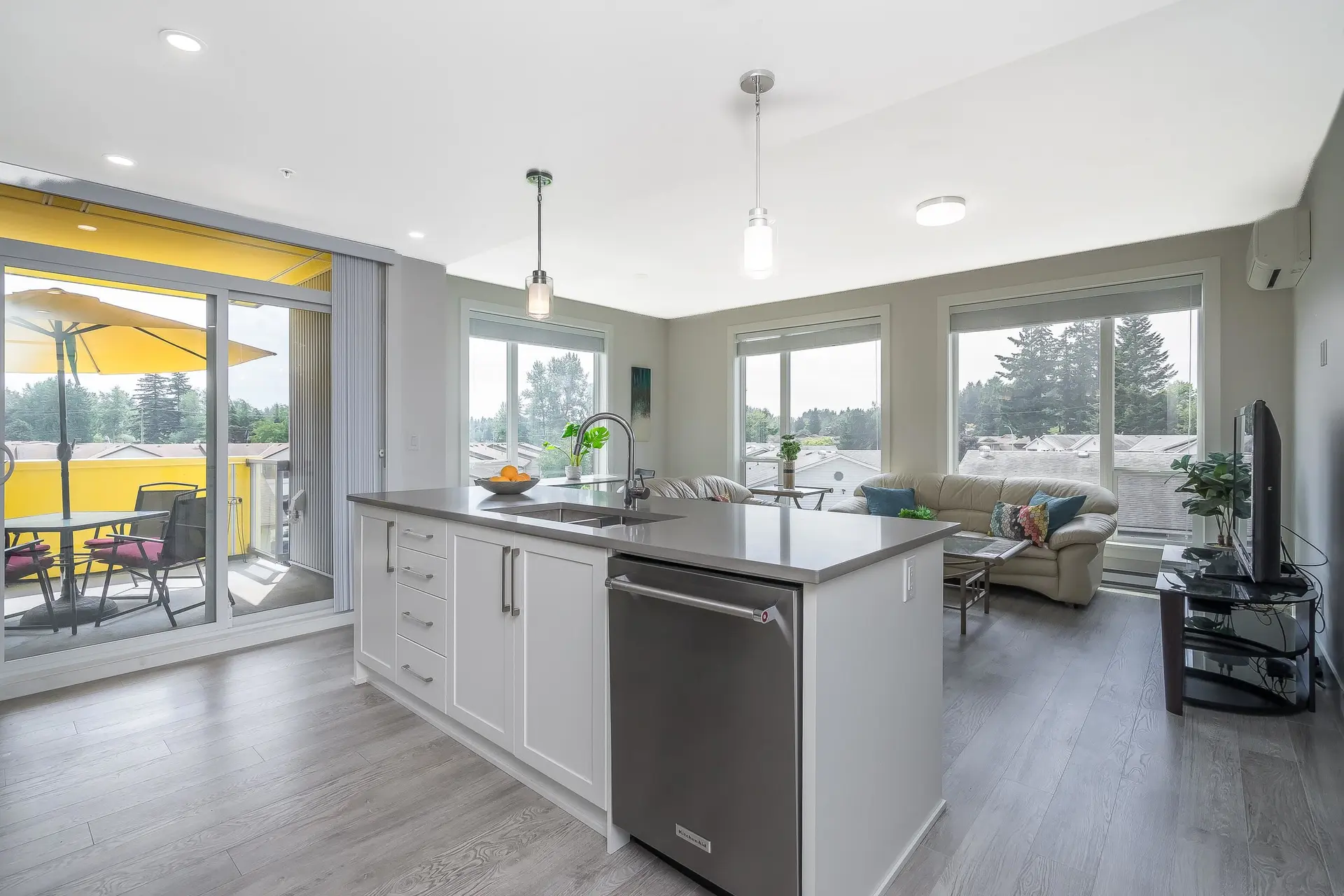 Property at #307 2555 Ware Street, Abbotsford, BC
