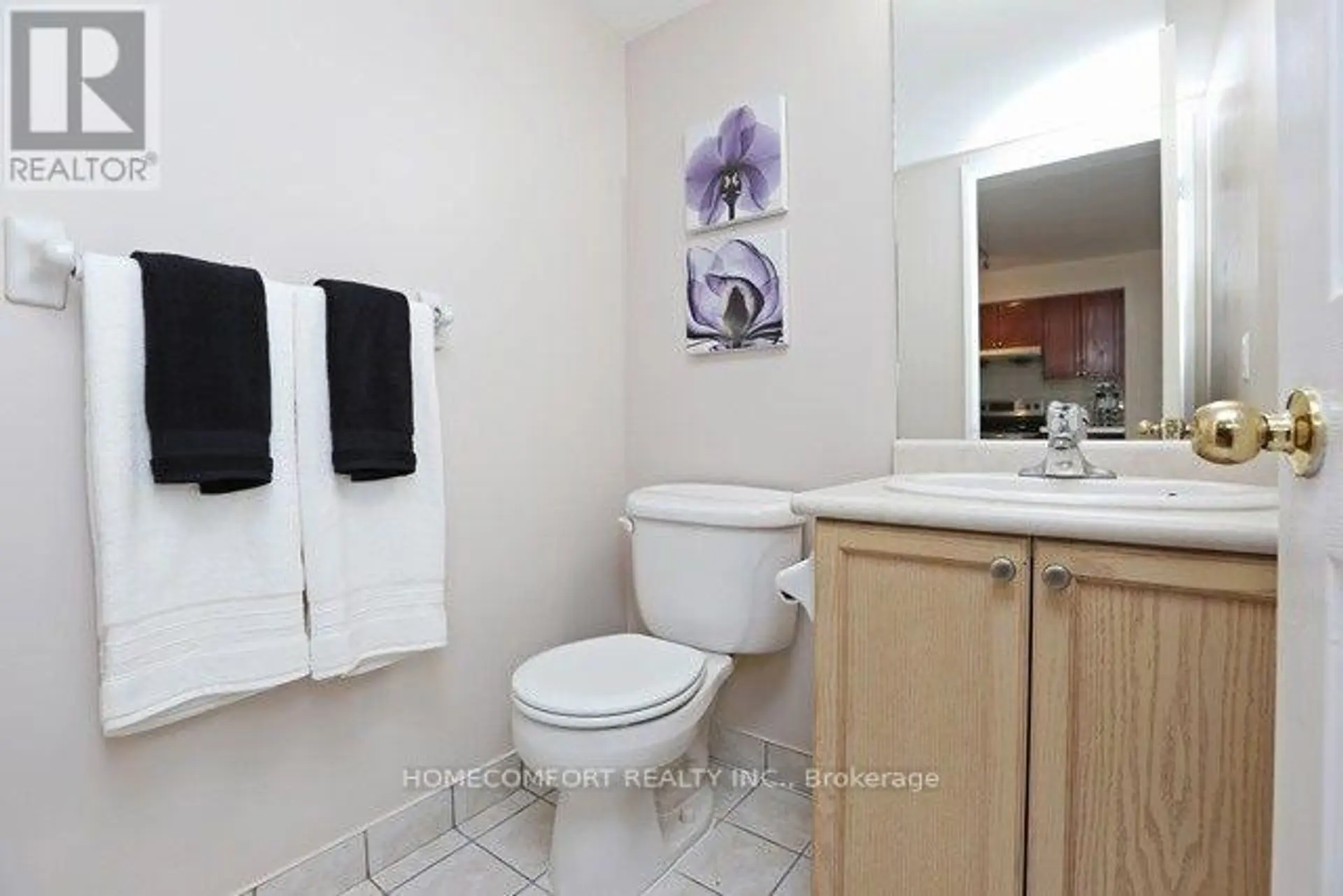 #312 18 PARKVIEW AVENUE - Image 8