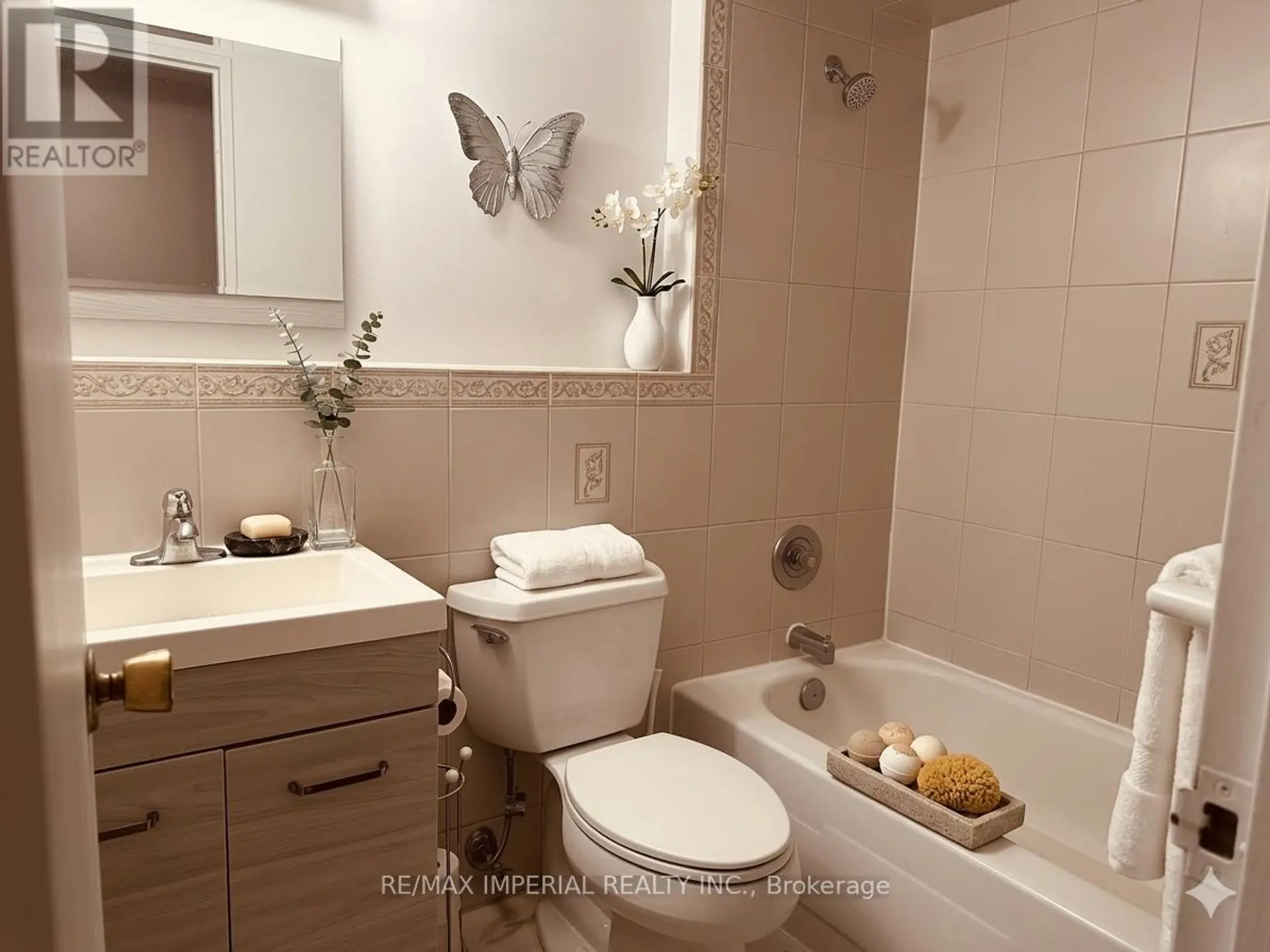 #305 3151 BRIDLETOWNE CIRCLE - Image 8