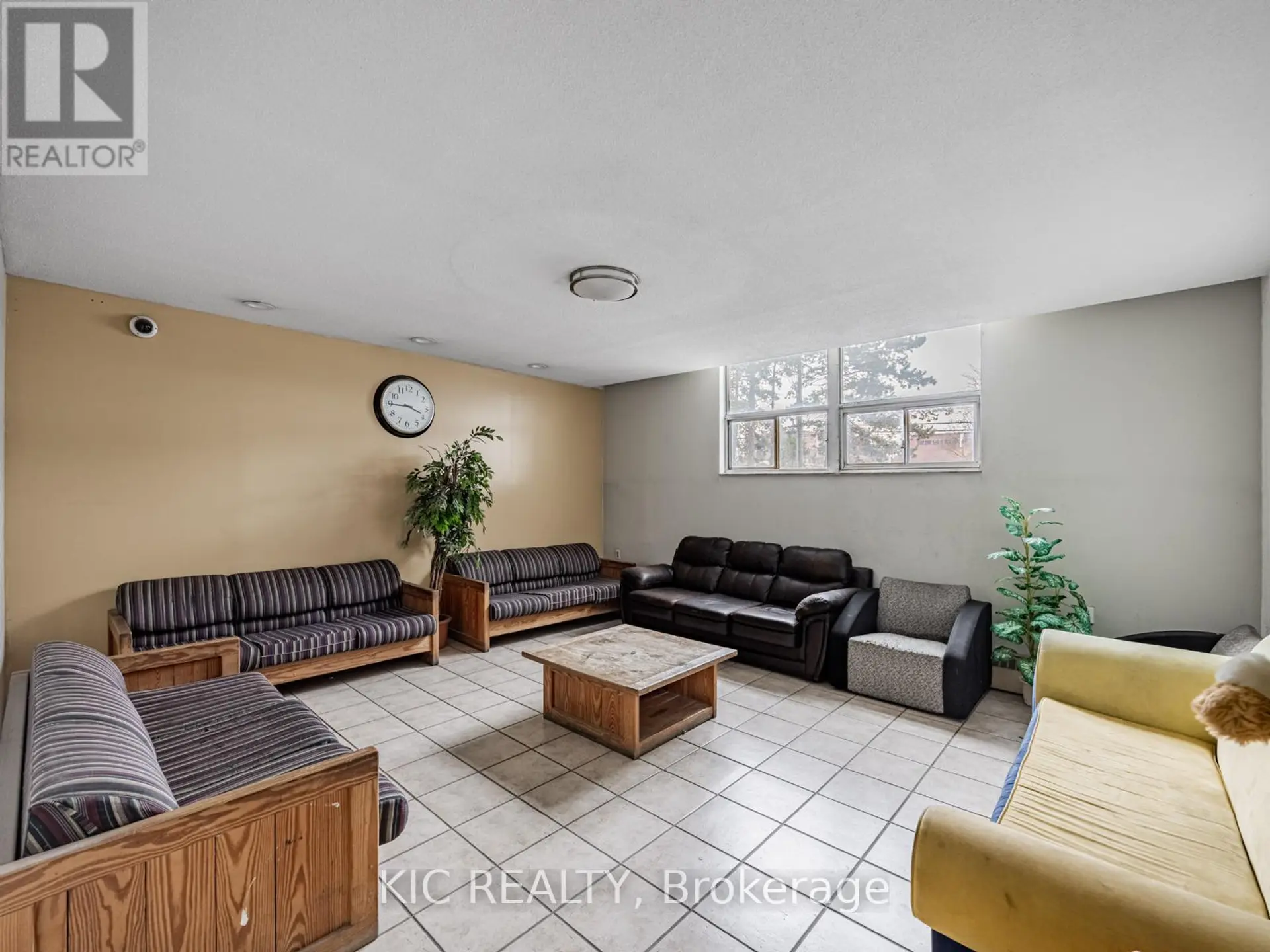#403 2645 KIPLING AVENUE - Image 16