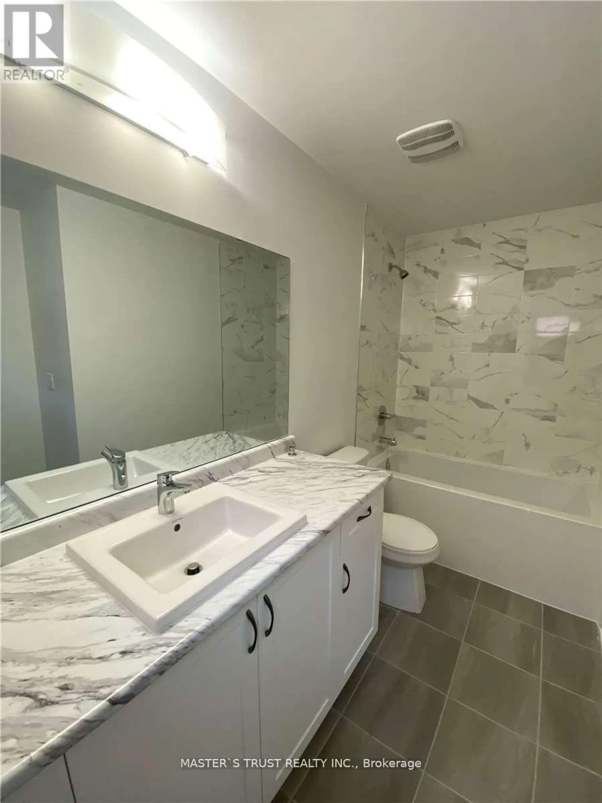 102 FRANK KELLY DRIVE - Image 12