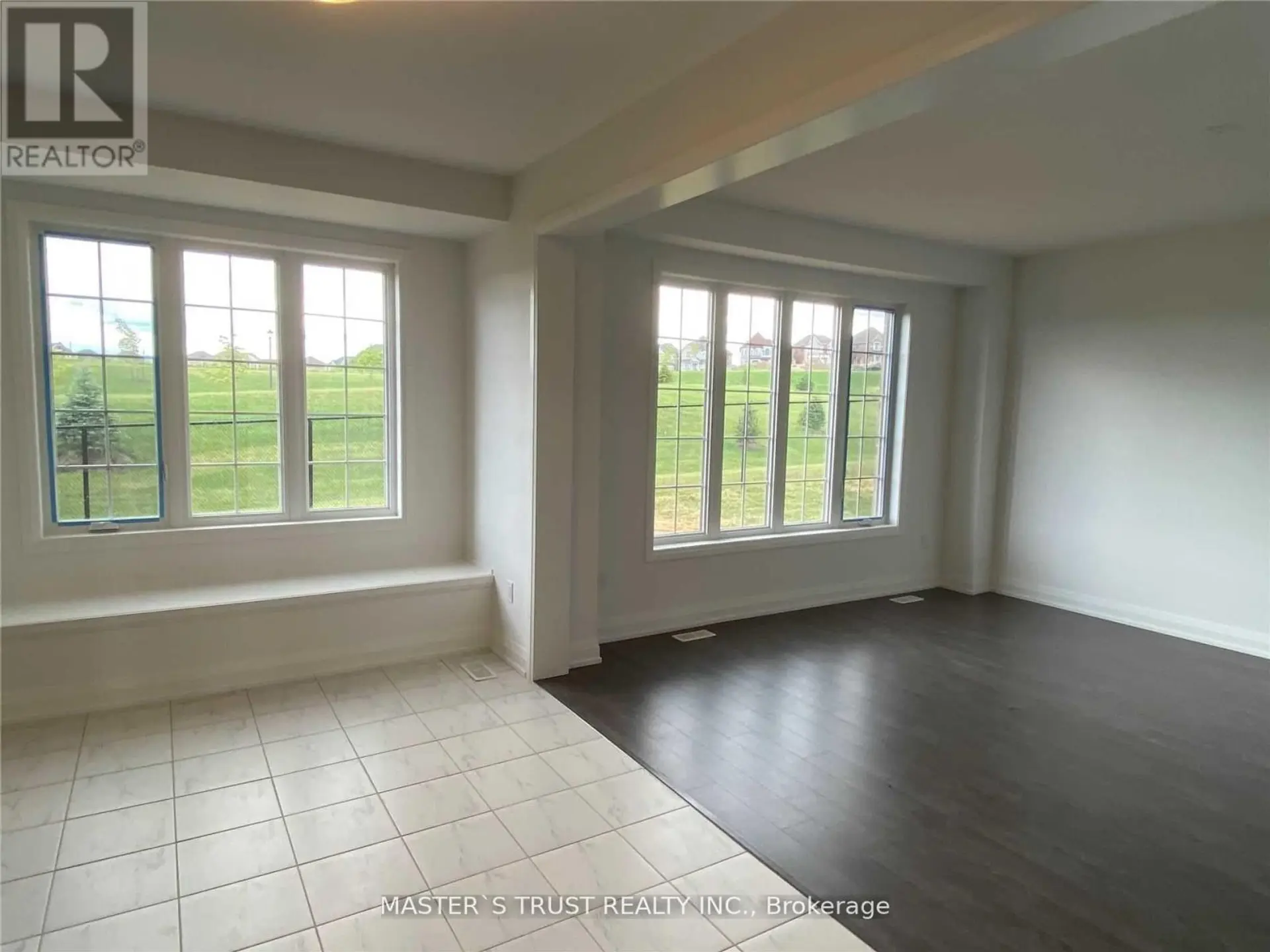 102 FRANK KELLY DRIVE - Image 4