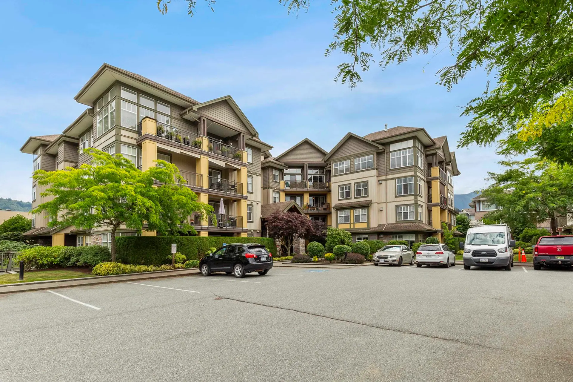 Property at #302B 45595 Tamihi Way, Chilliwack, BC