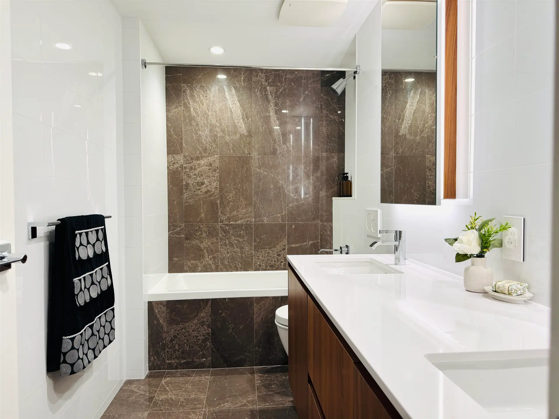 #204 375 W 59th Avenue - Image 6